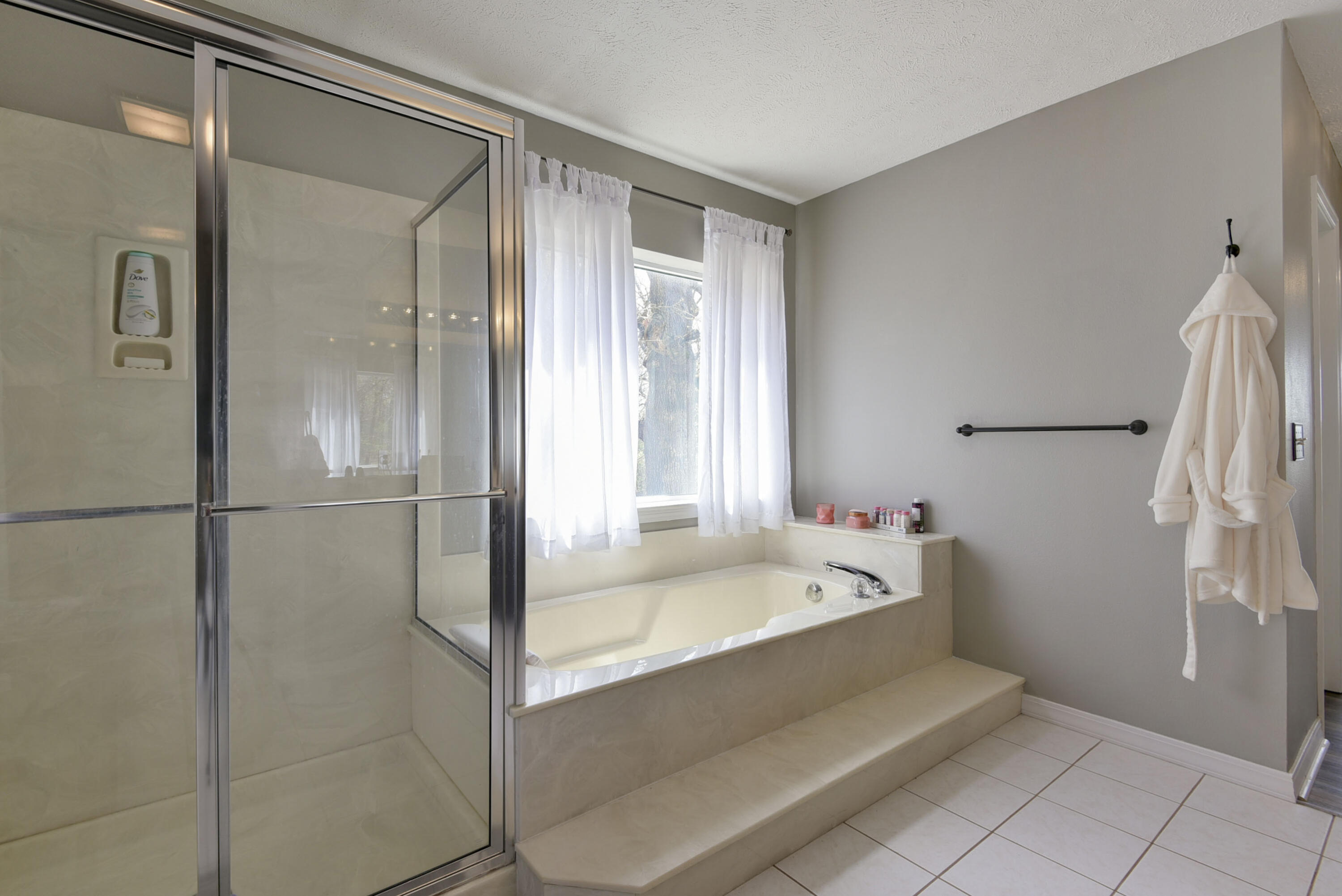 Royale Estates - Residential