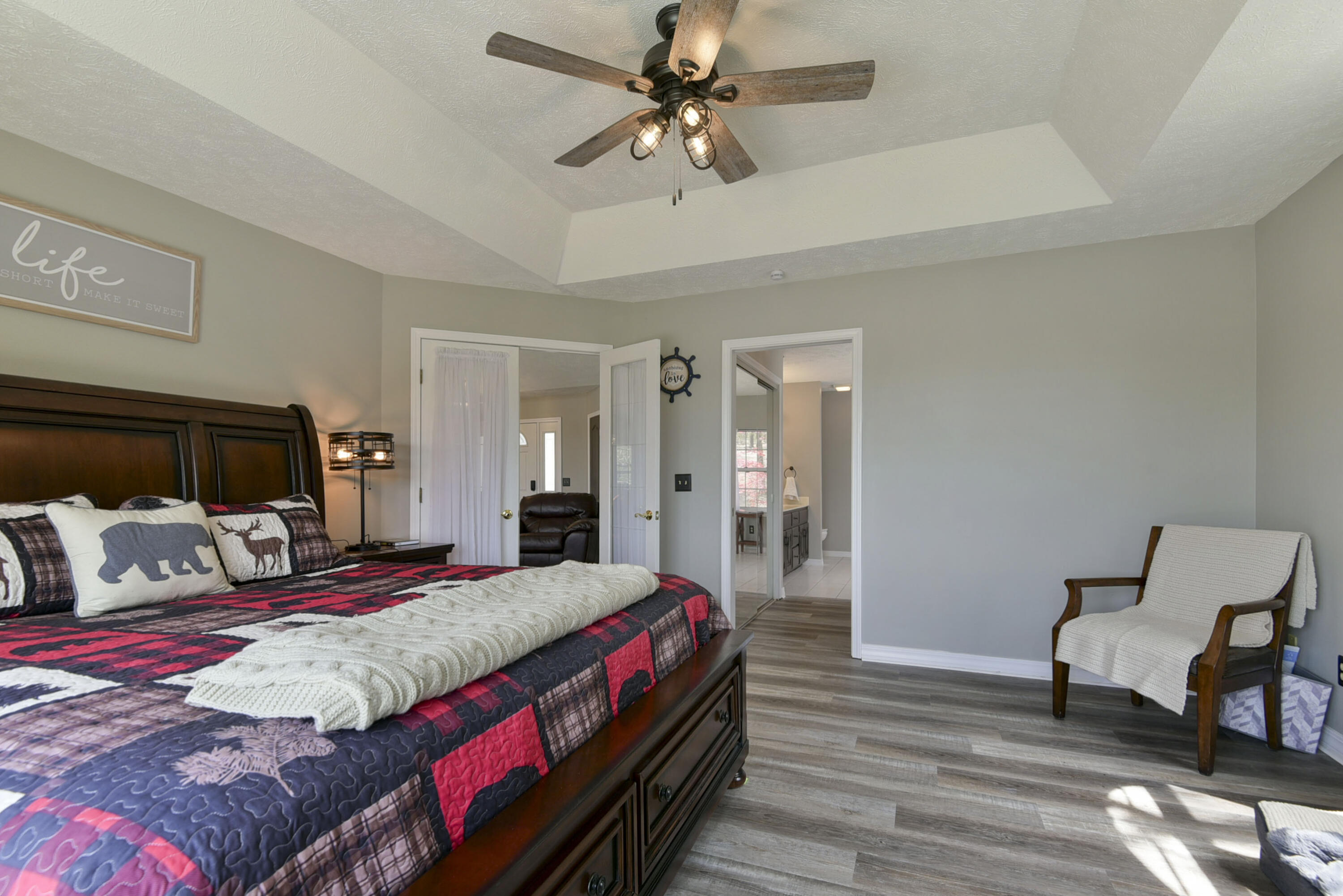 Royale Estates - Residential