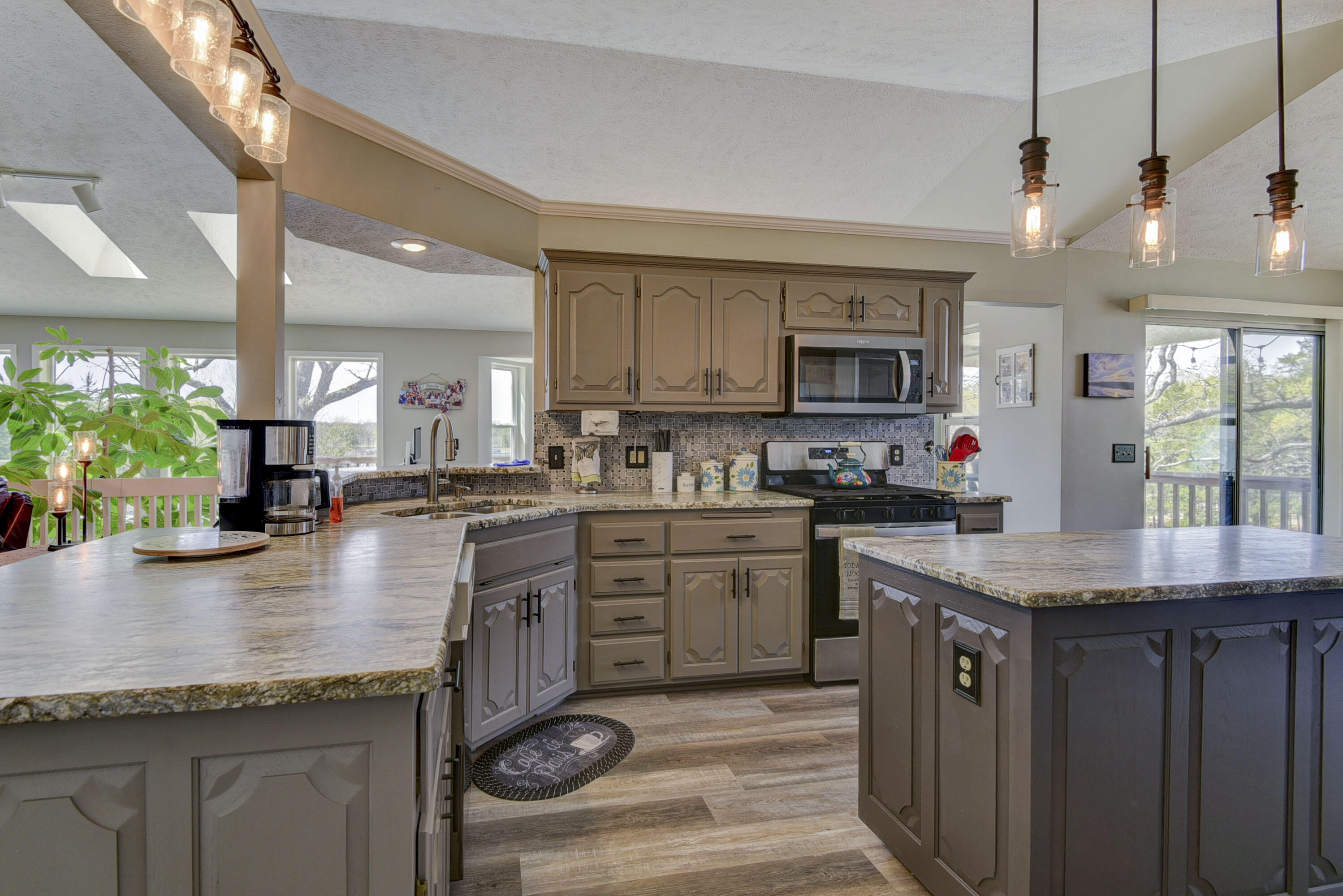 Royale Estates - Residential