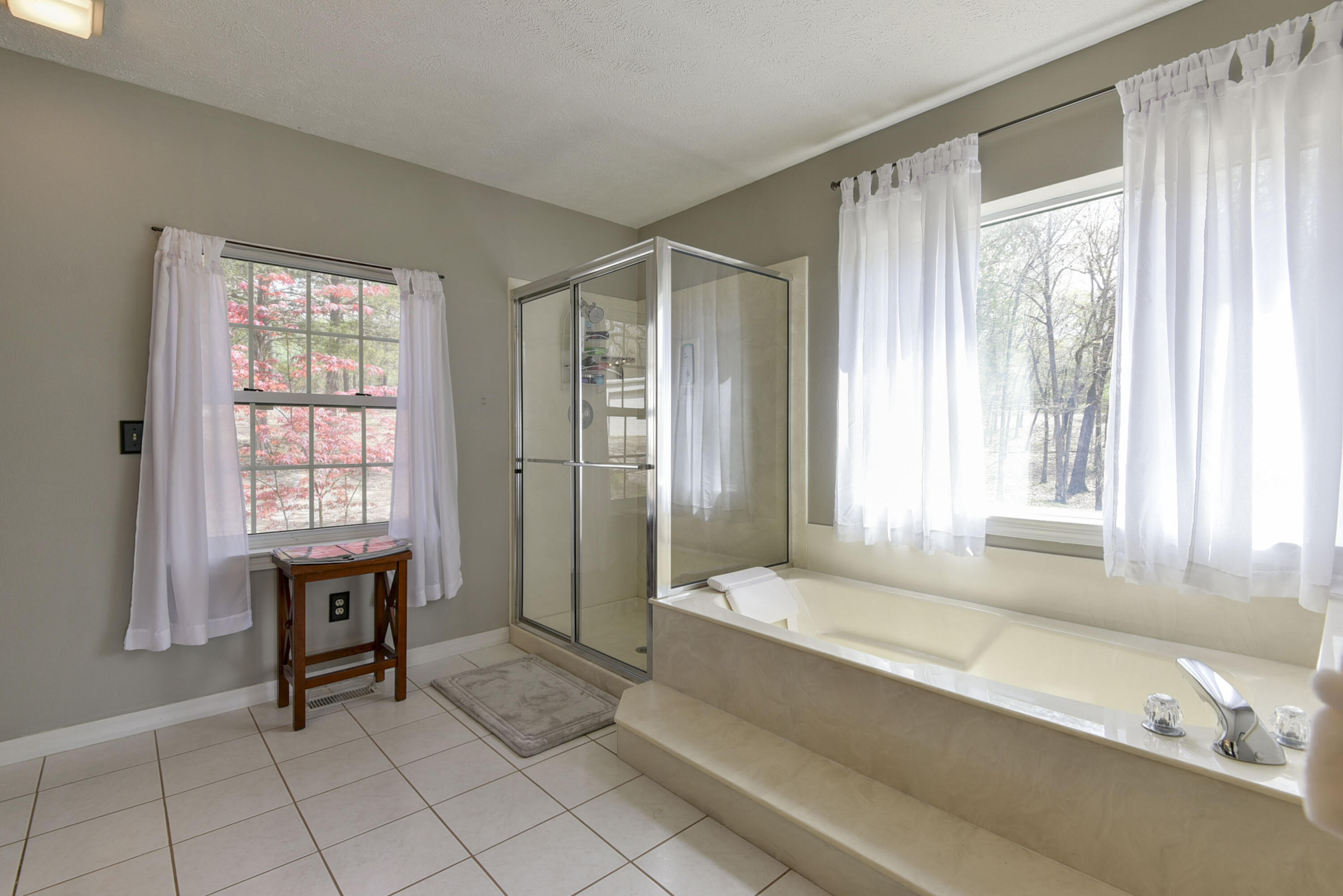 Royale Estates - Residential