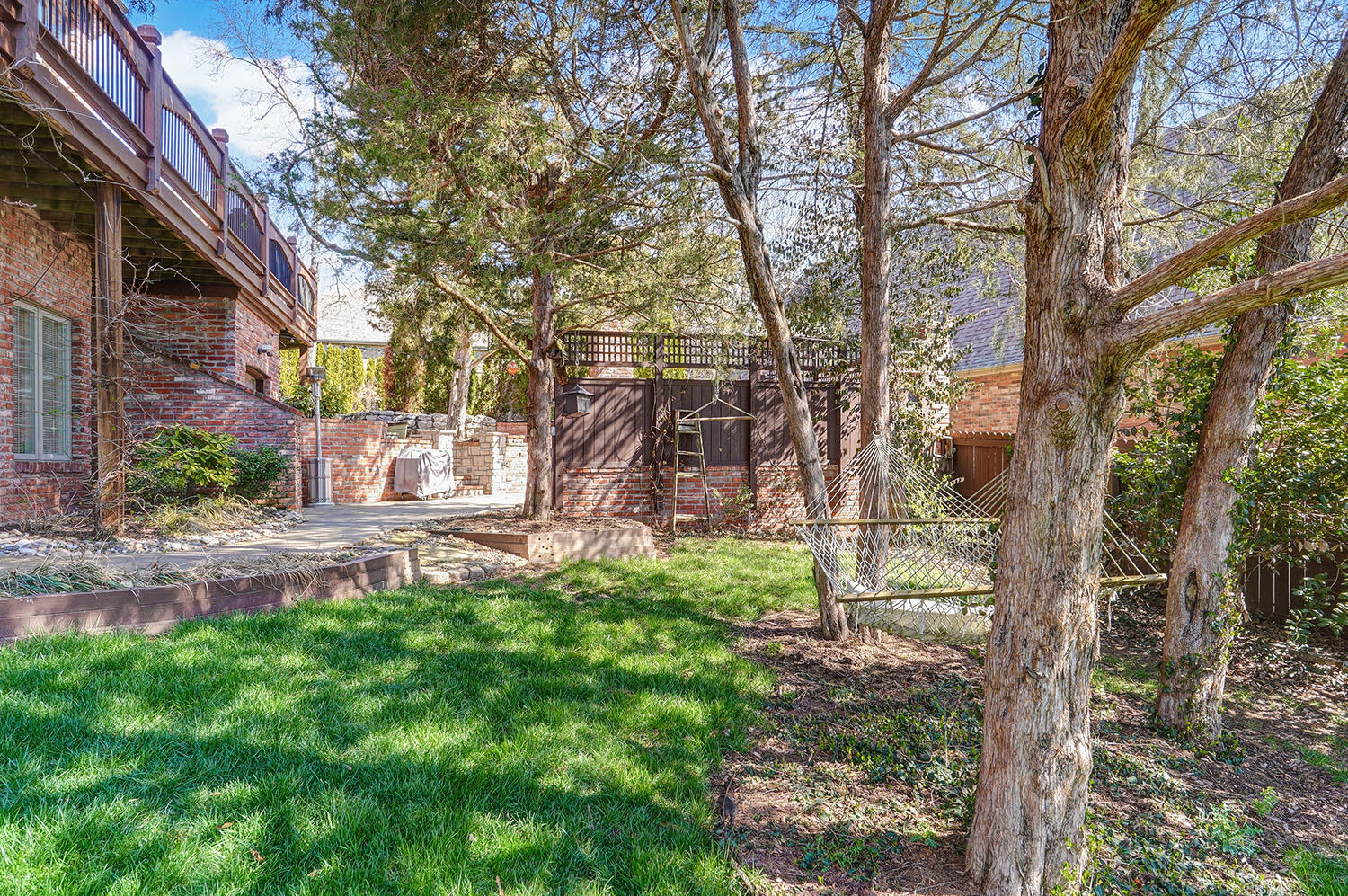 Rivercut - Residential