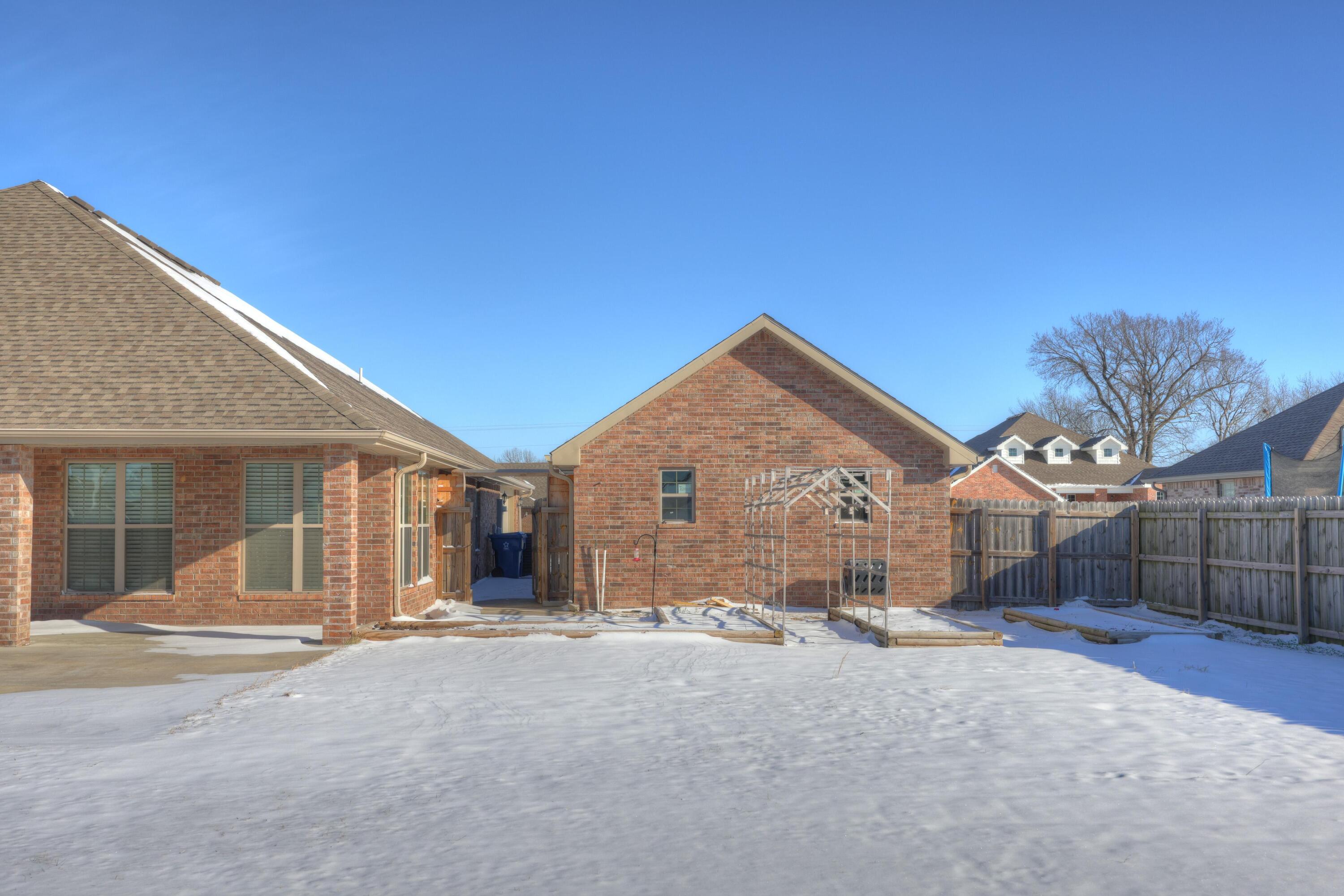 Briarbrook - Residential