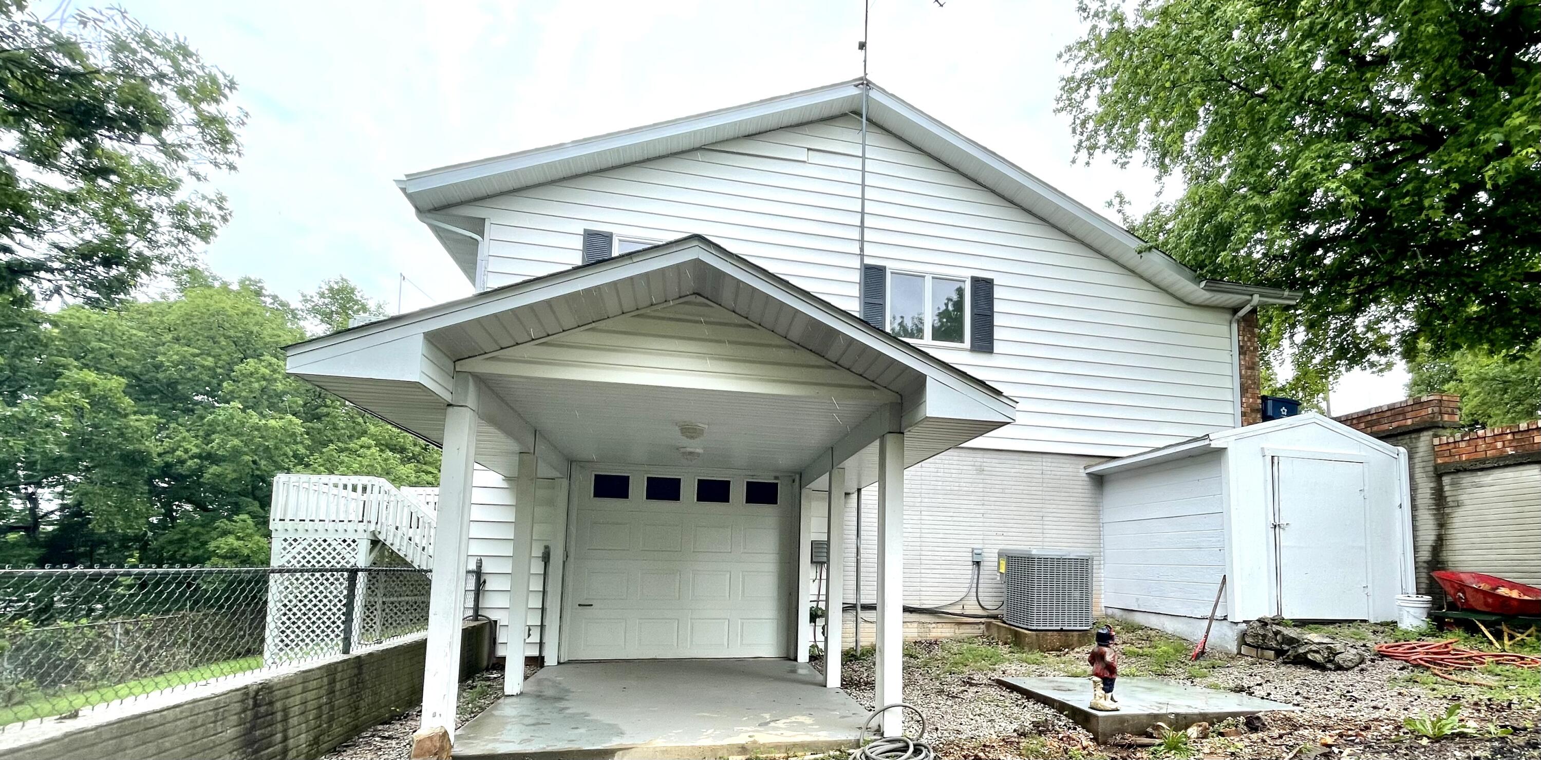 Hoot Owl Point - Residential