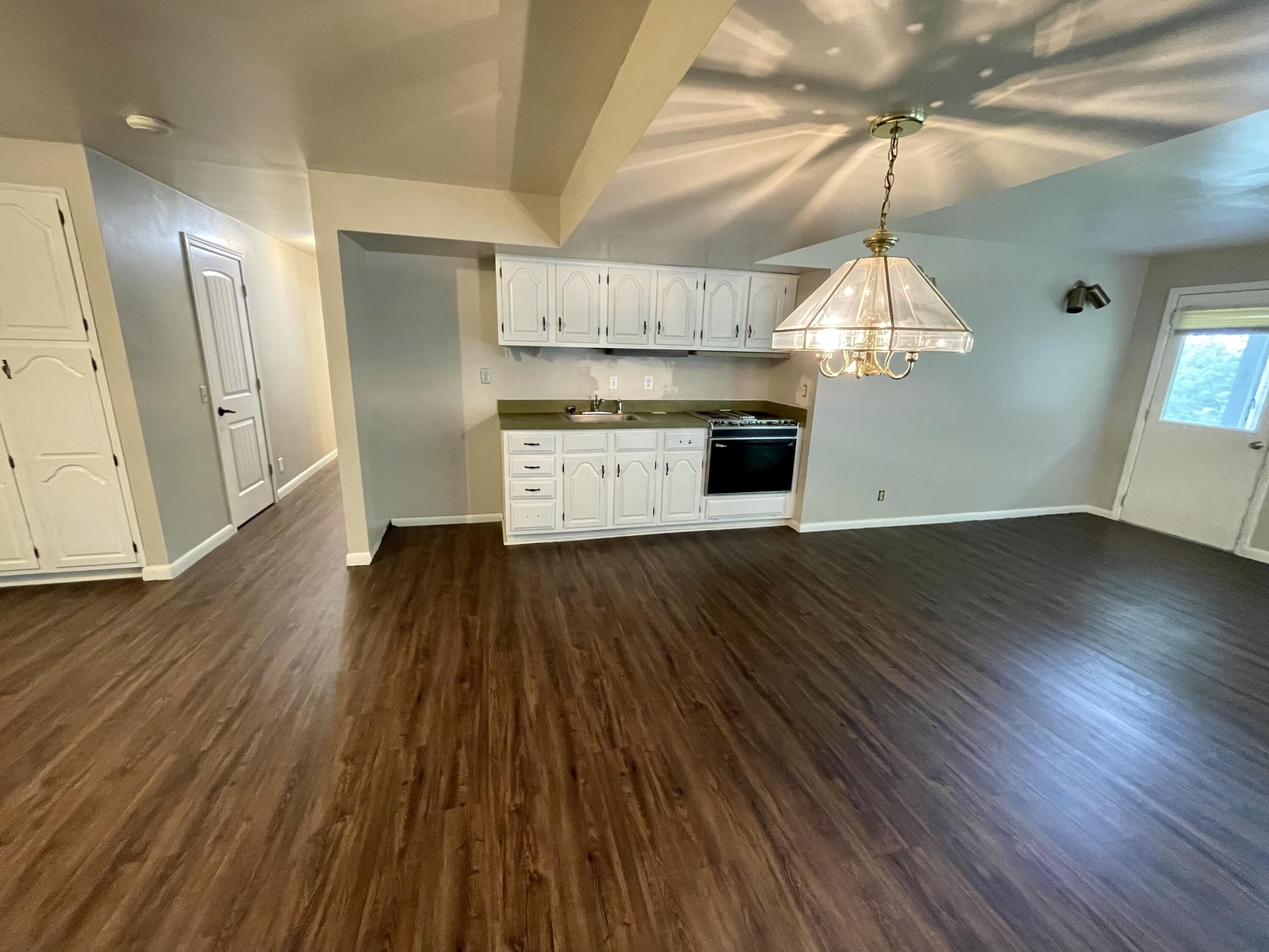 Hoot Owl Point - Residential