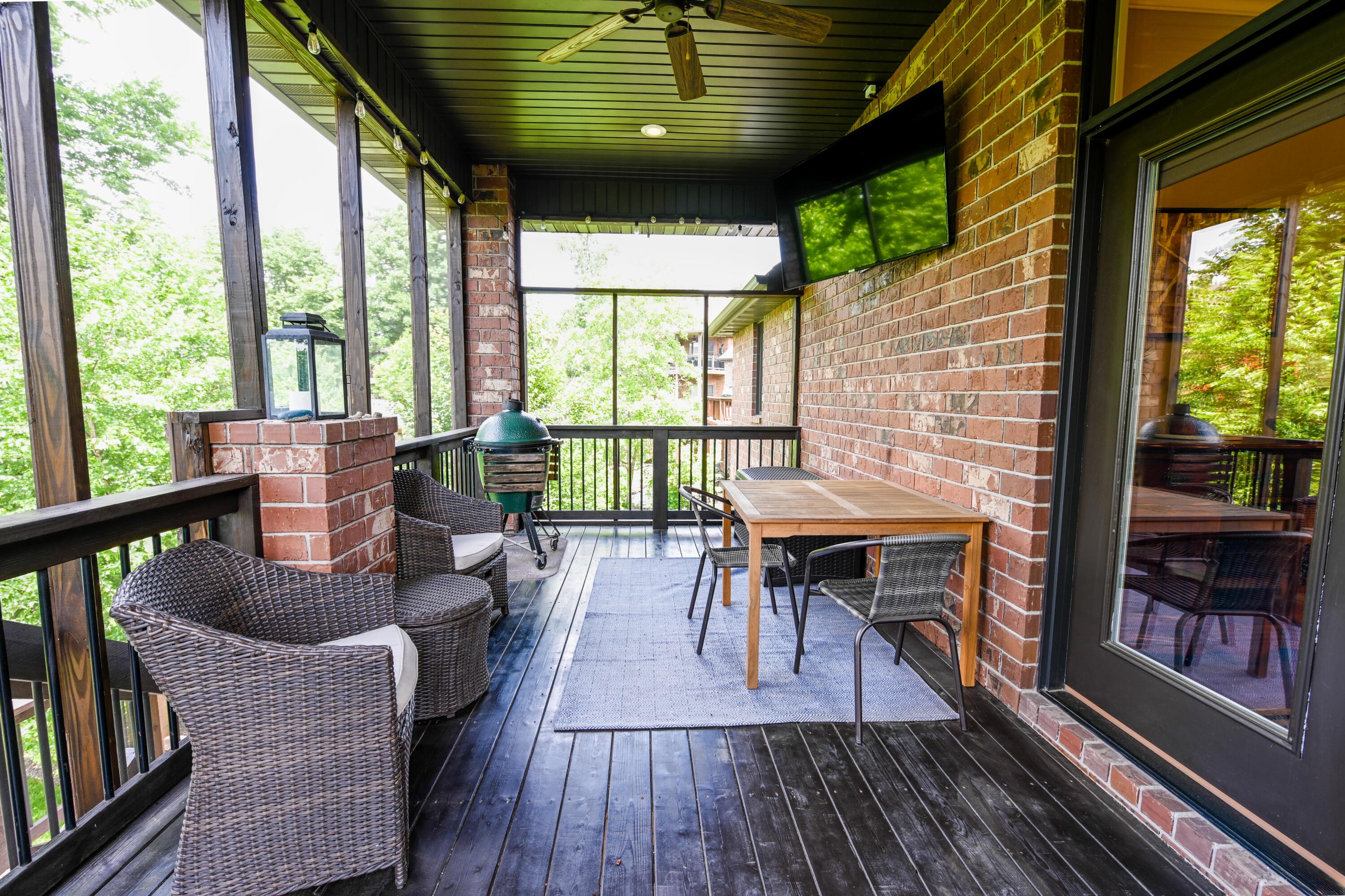 Olde Ivy - Residential