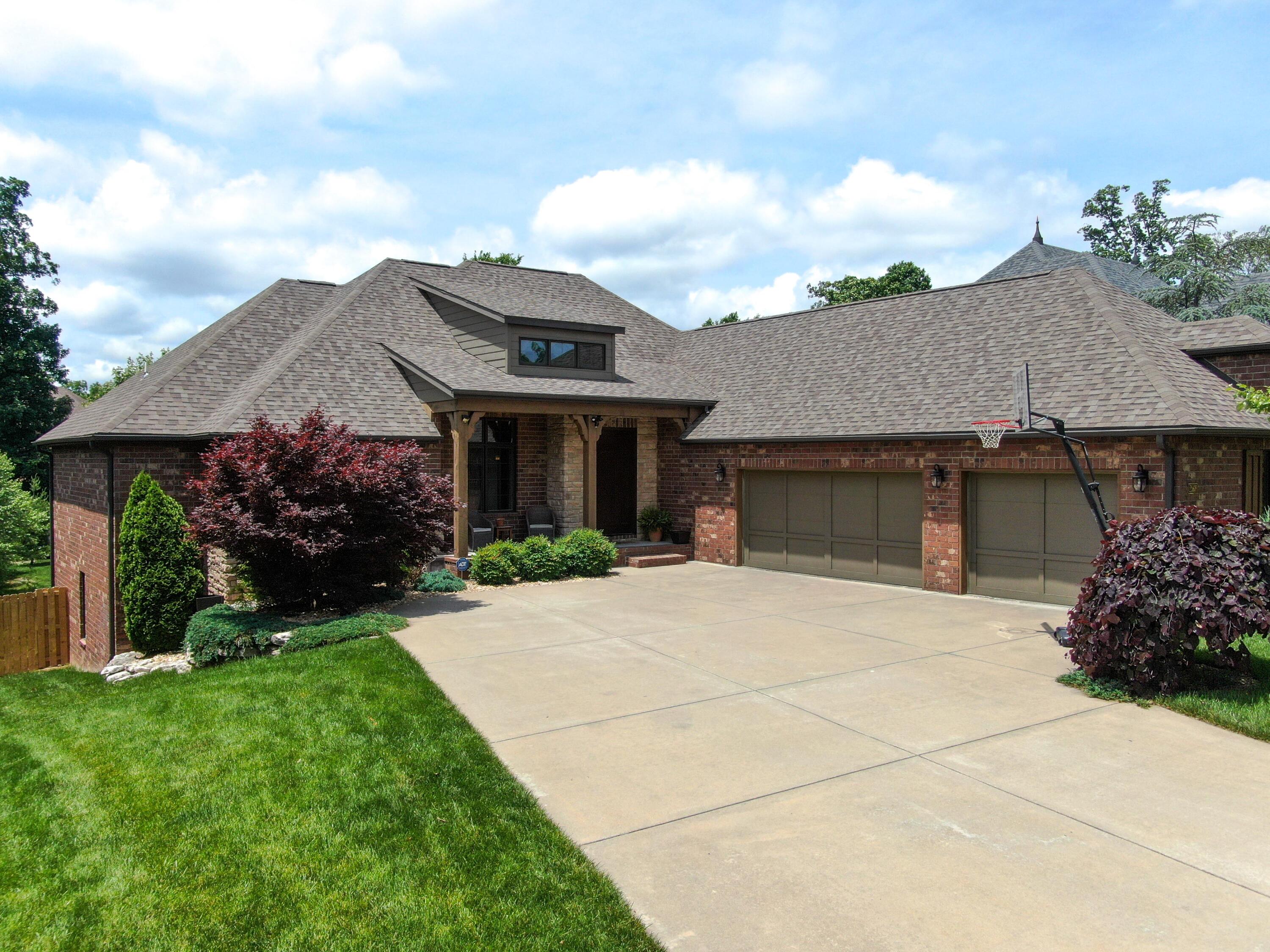 Olde Ivy - Residential
