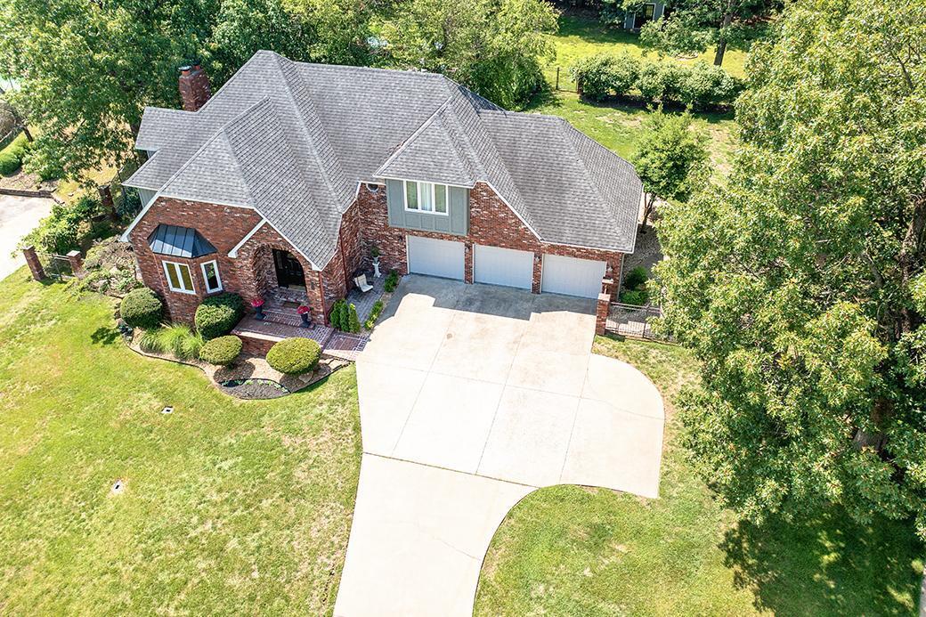 Oak Pointe - Residential