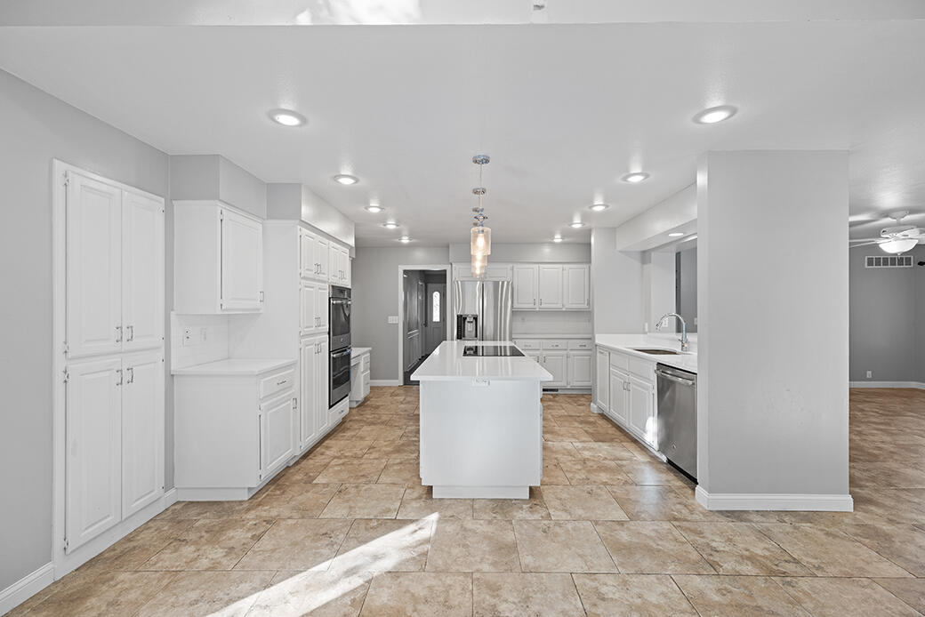 Oak Pointe - Residential