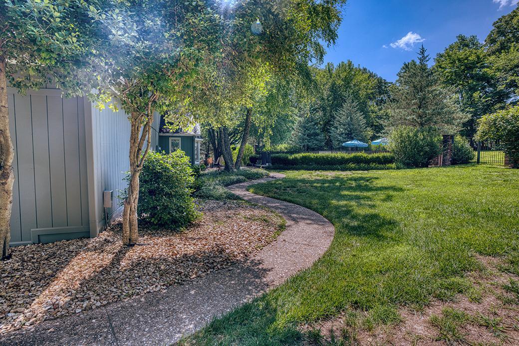 Oak Pointe - Residential