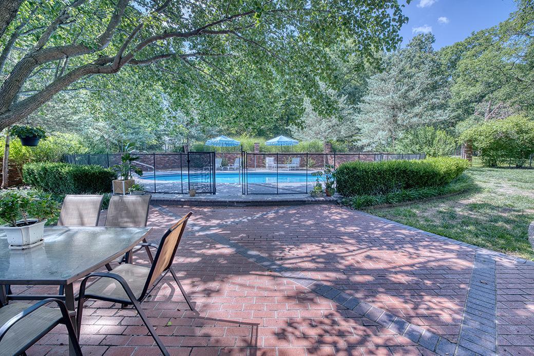 Oak Pointe - Residential