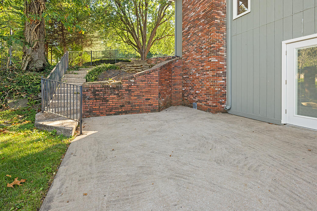 Oak Pointe - Residential