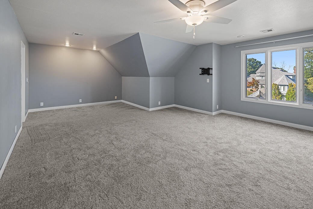 Oak Pointe - Residential
