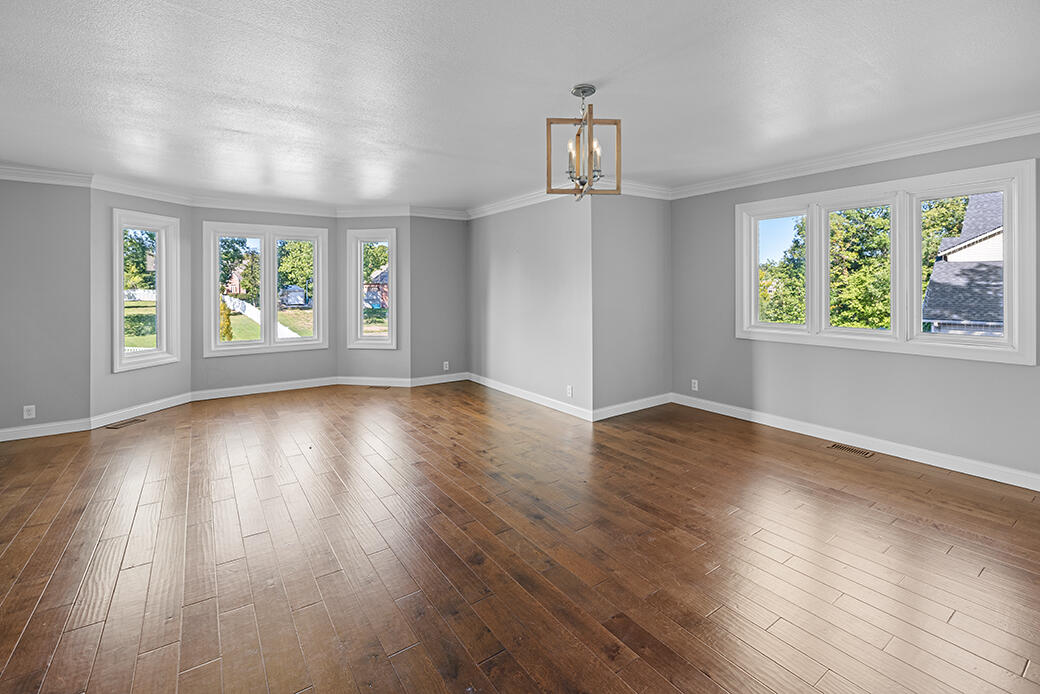 Oak Pointe - Residential