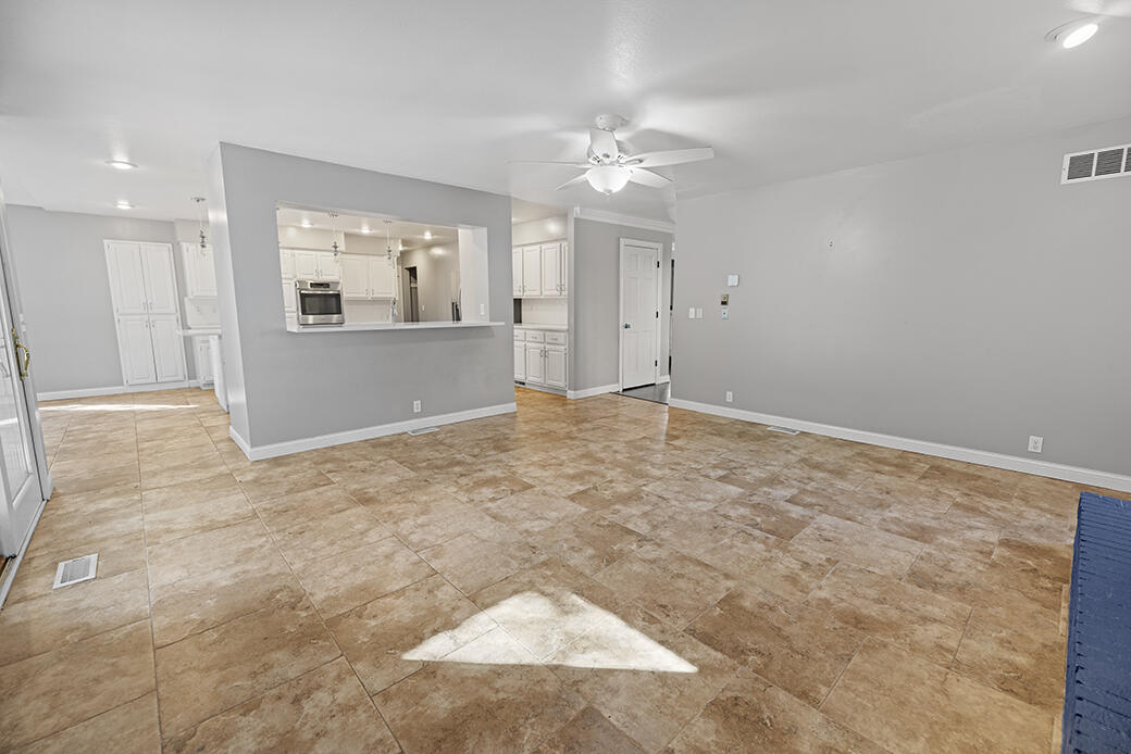 Oak Pointe - Residential