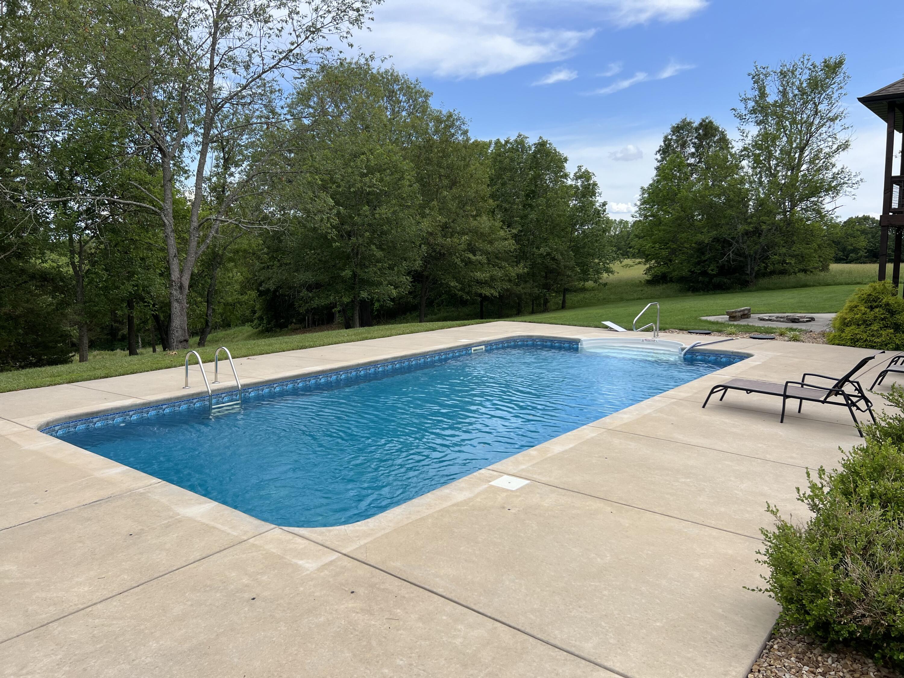 Christian-Not in List - Residential