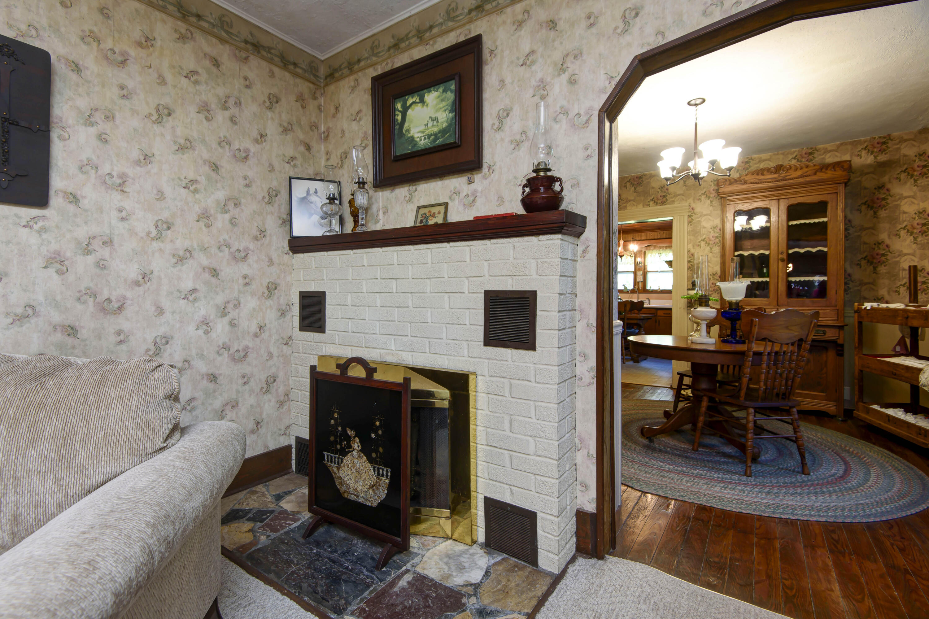 Lawrence-Not in List - Residential