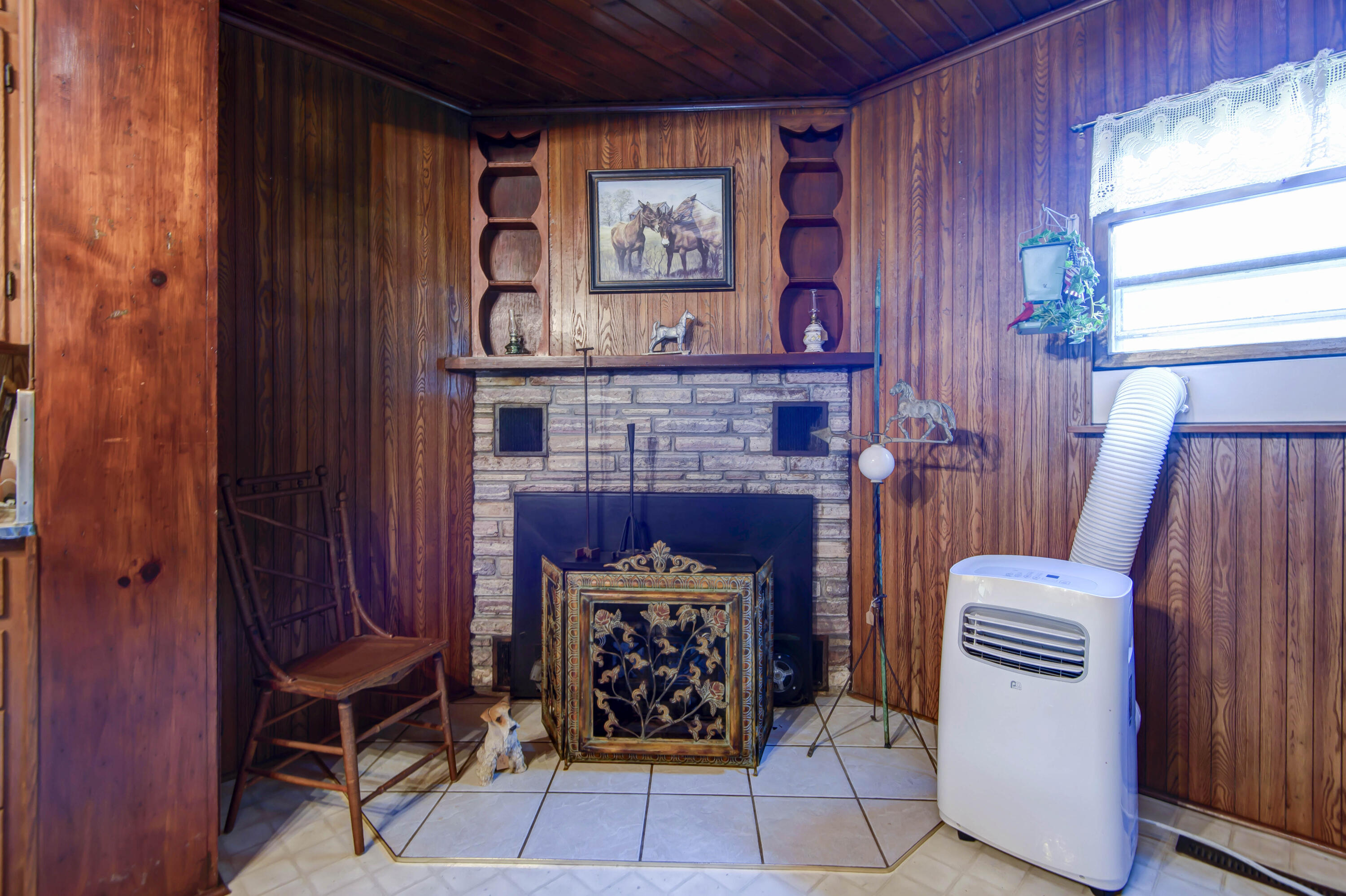 Lawrence-Not in List - Residential