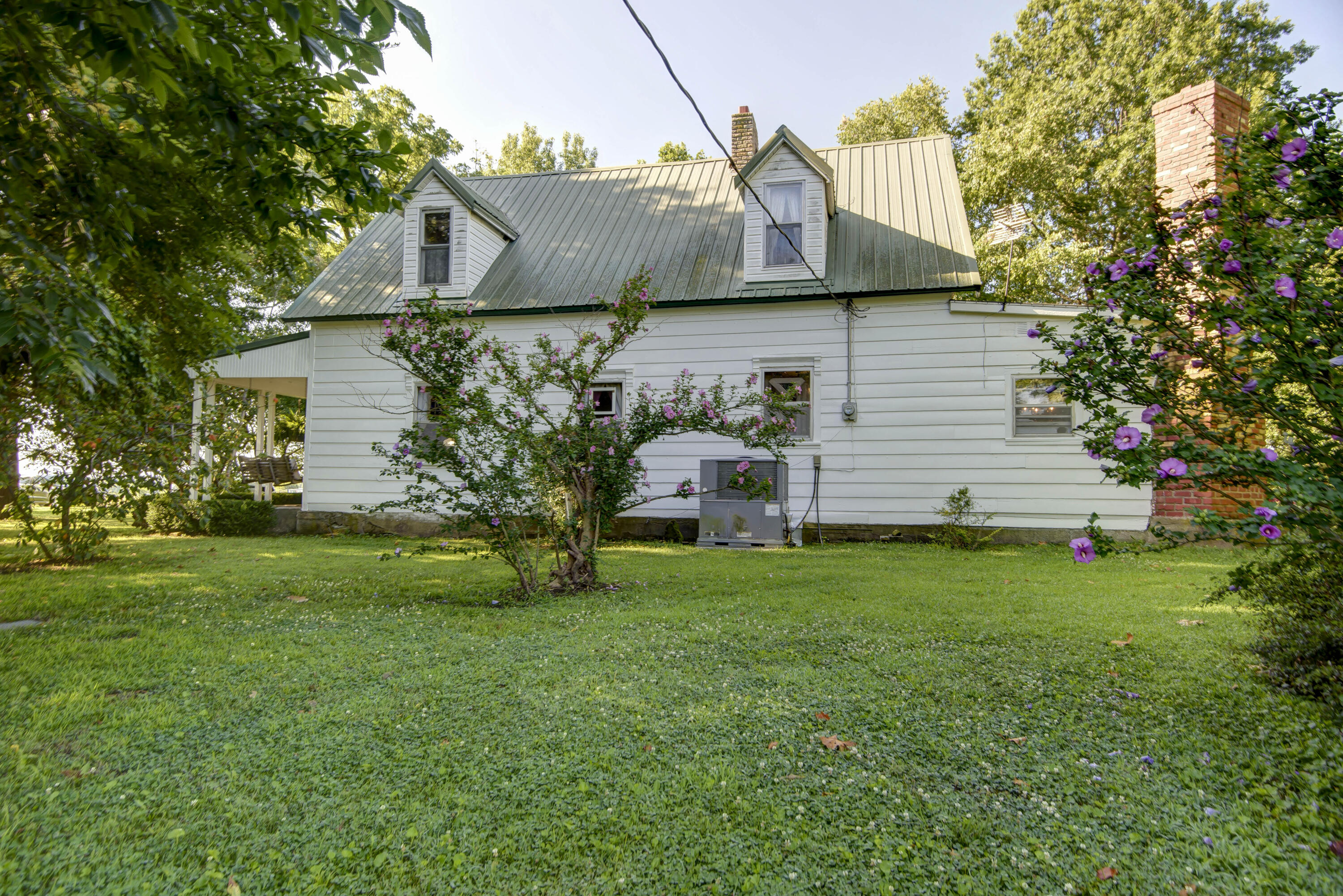 Lawrence-Not in List - Residential