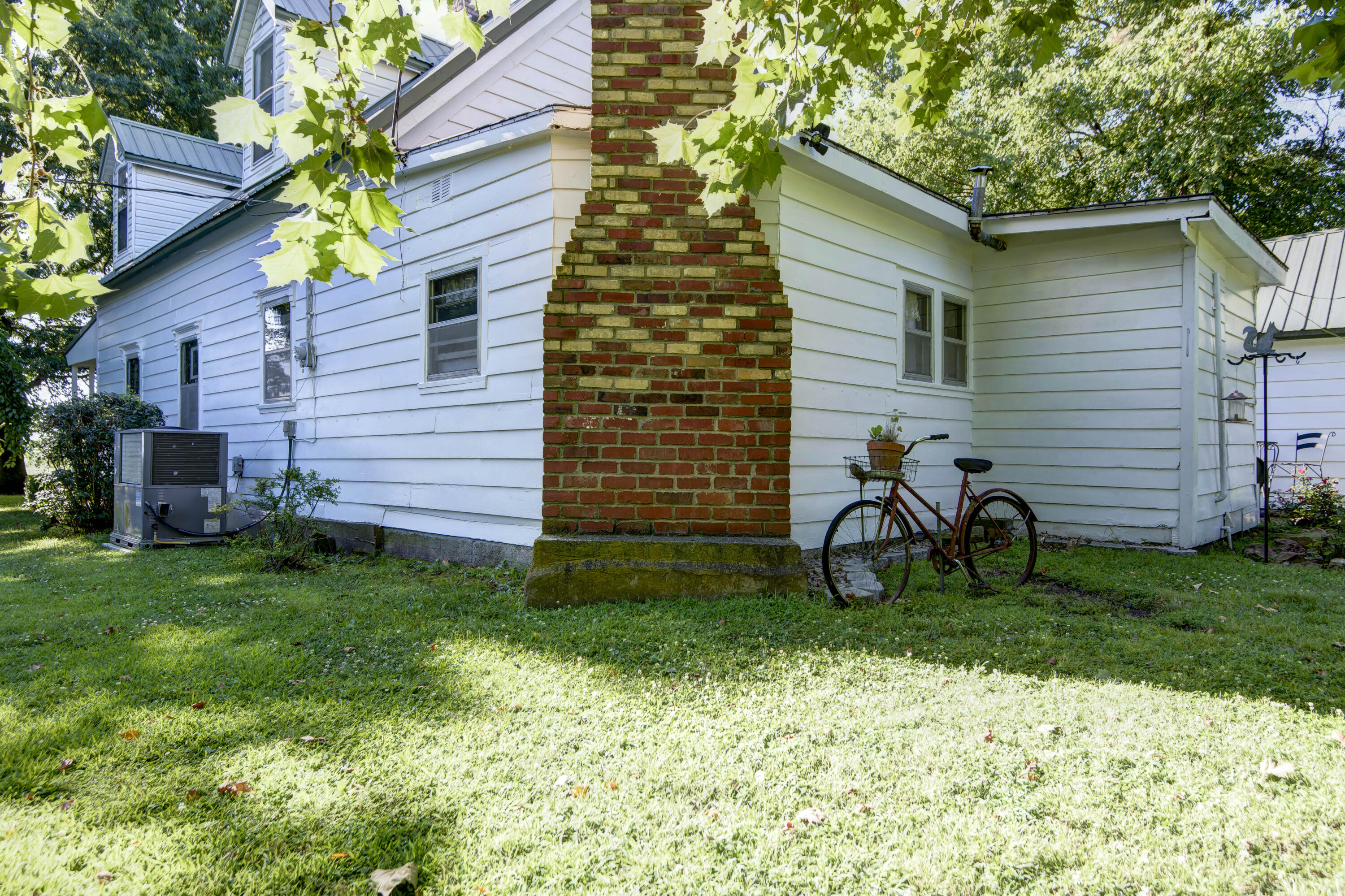 Lawrence-Not in List - Residential
