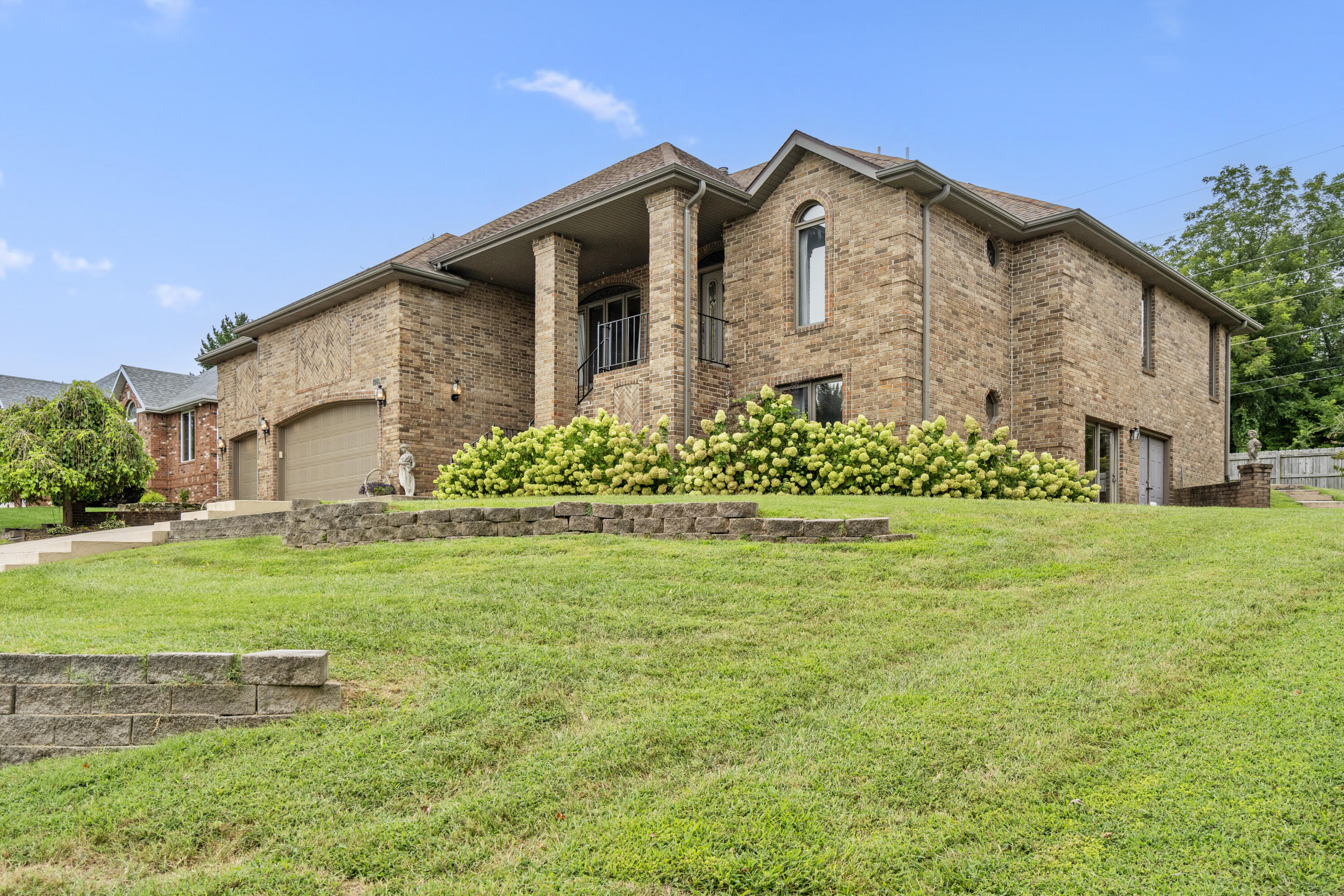 View Springfield, MO 65809 house