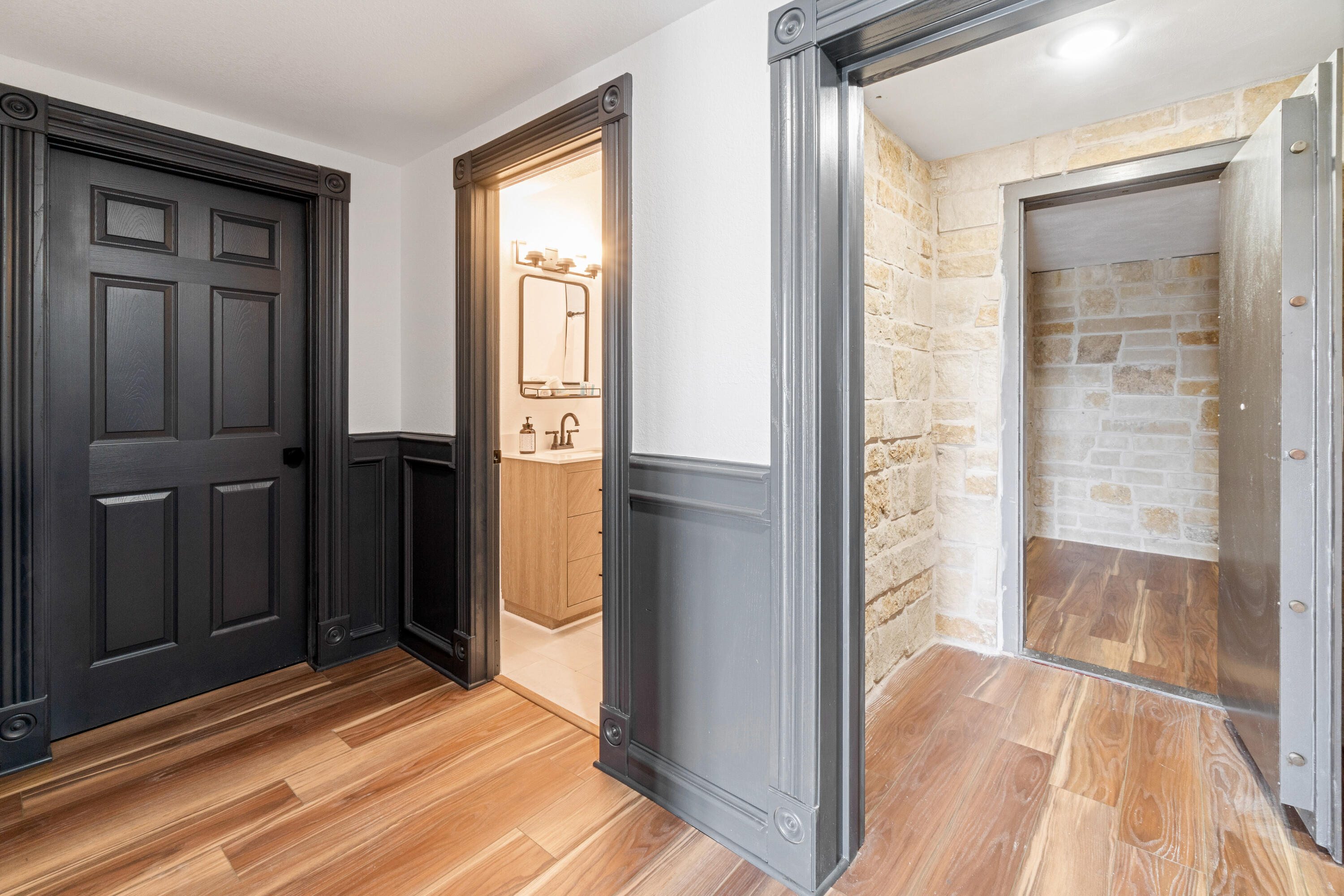 Taneycomo Heights - Residential