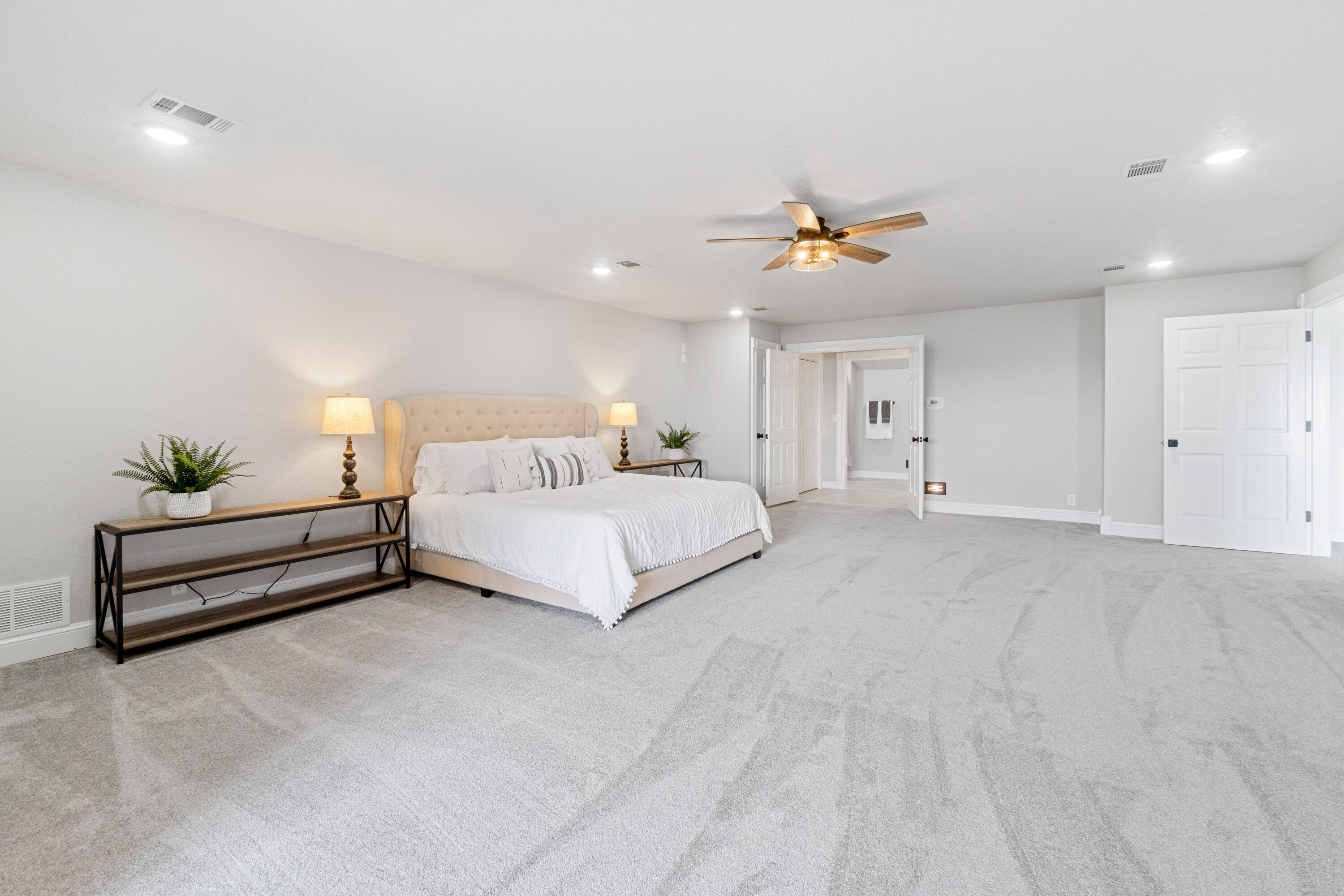 Taneycomo Heights - Residential