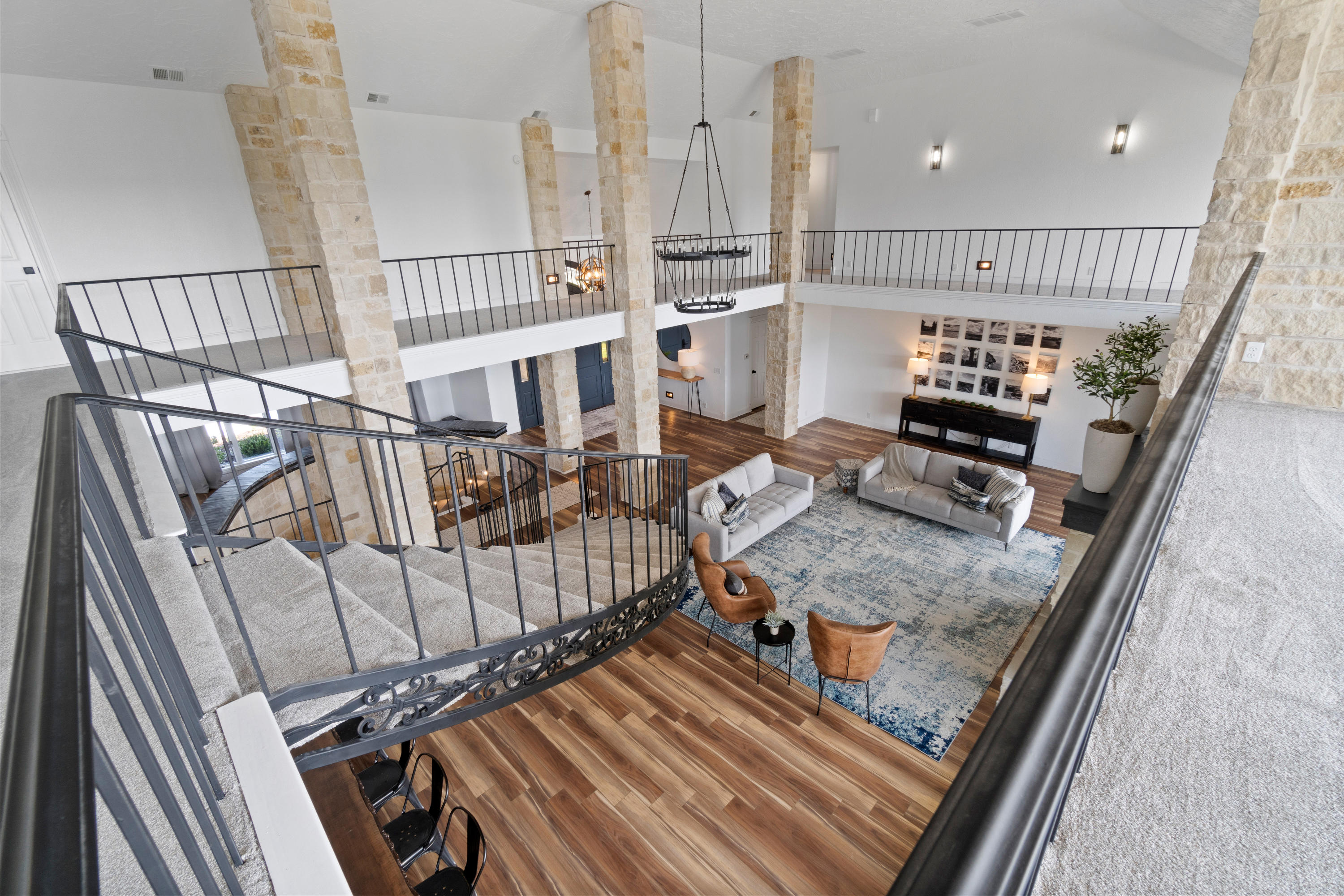Taneycomo Heights - Residential