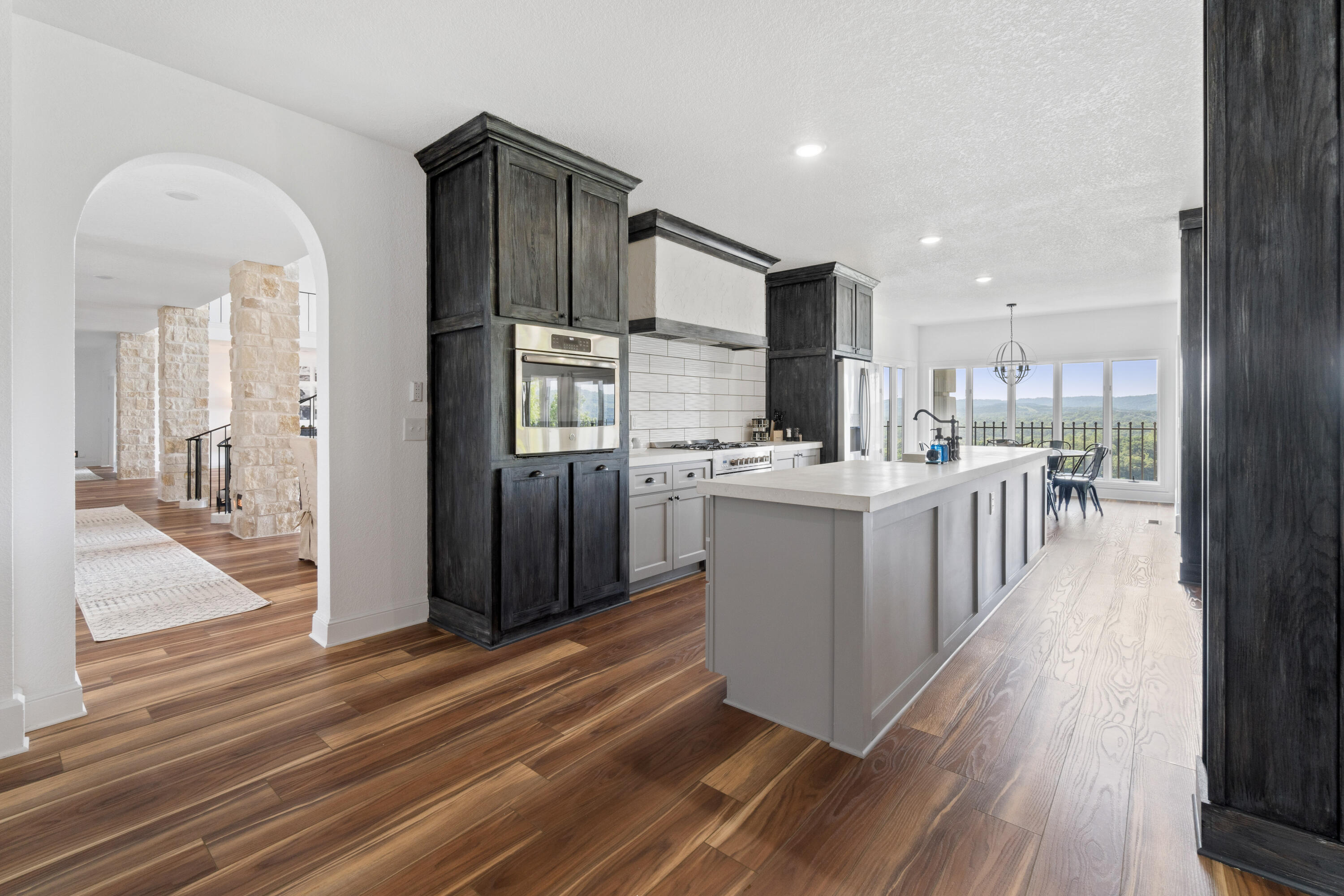 Taneycomo Heights - Residential