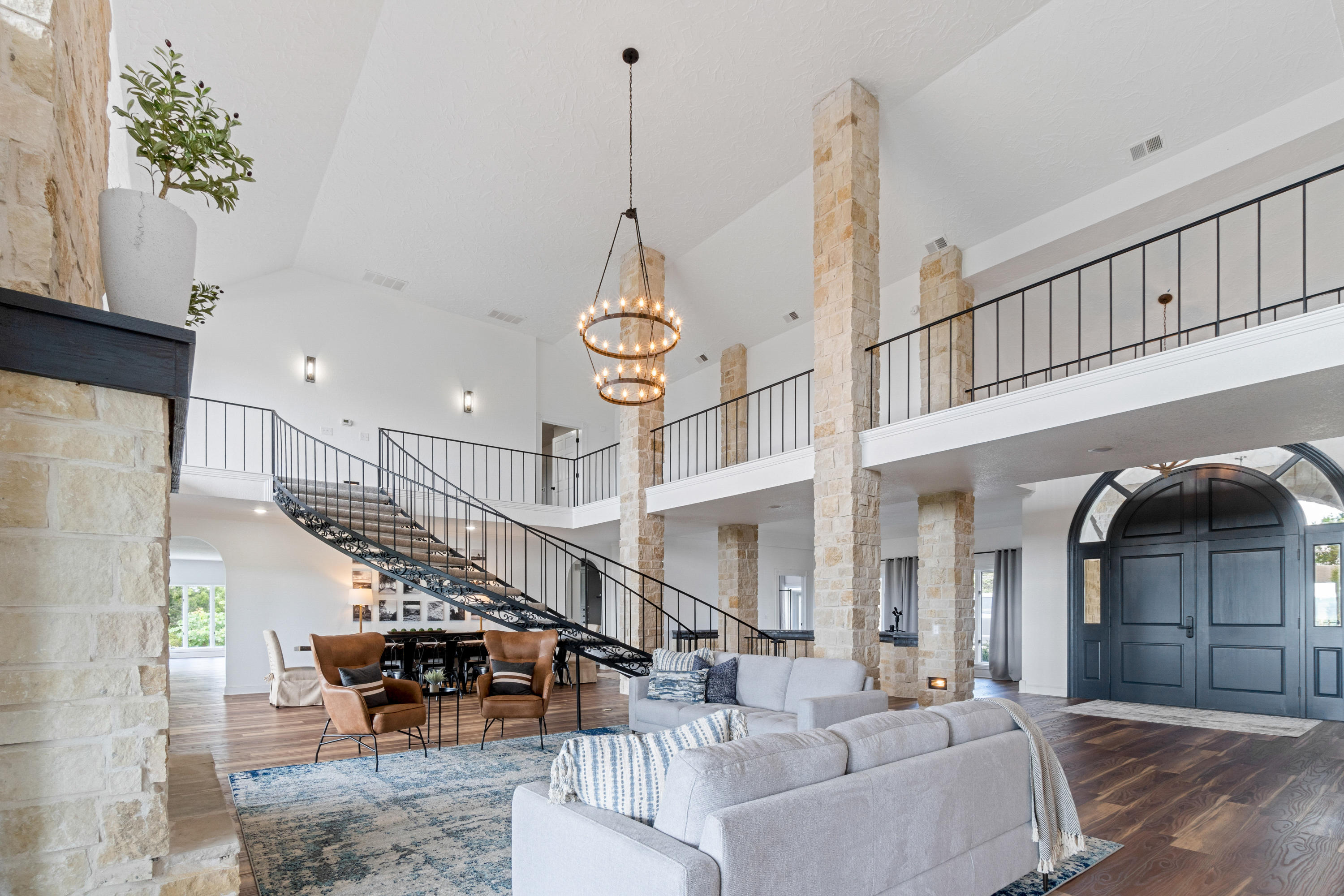 Taneycomo Heights - Residential