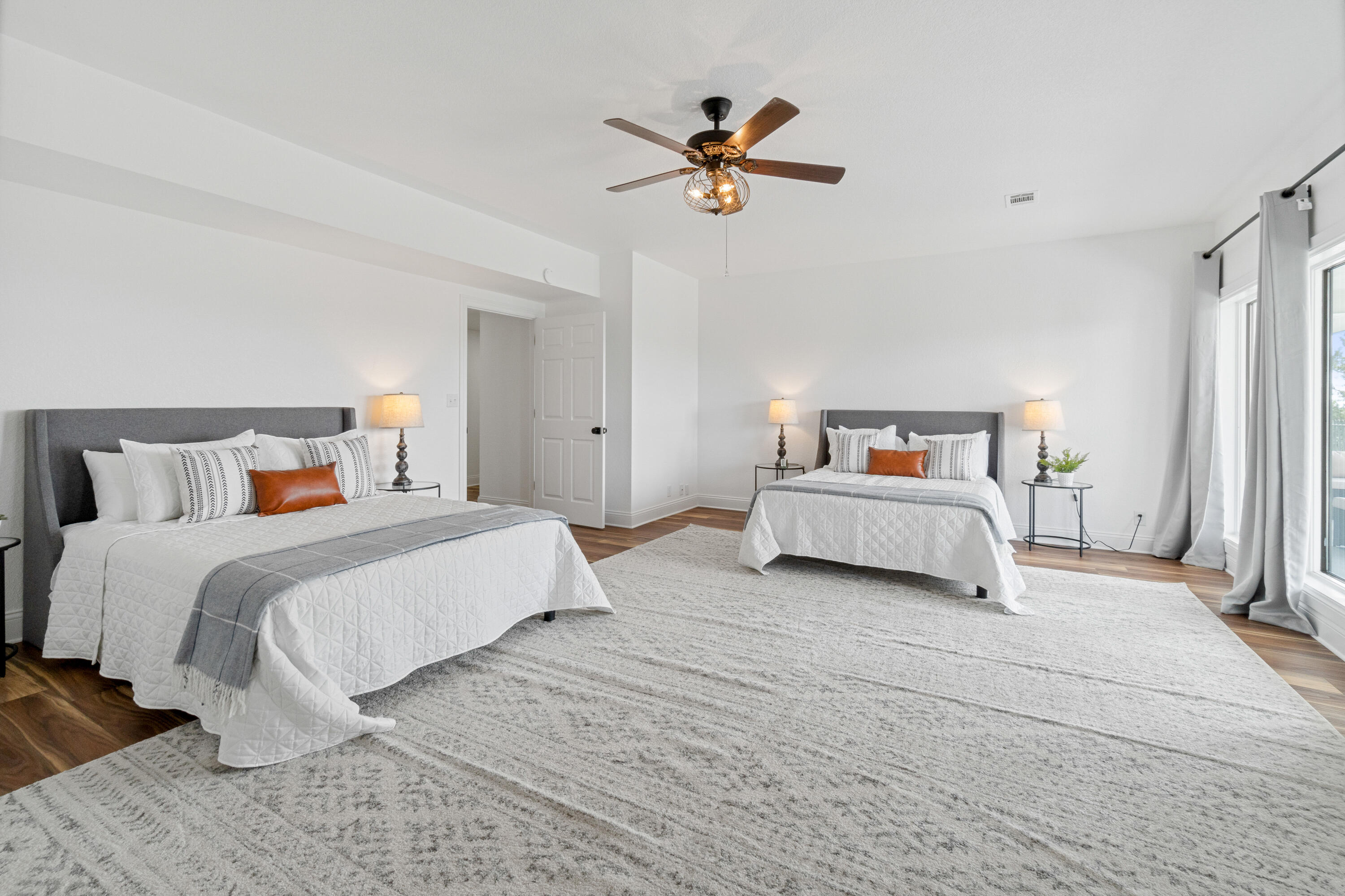 Taneycomo Heights - Residential