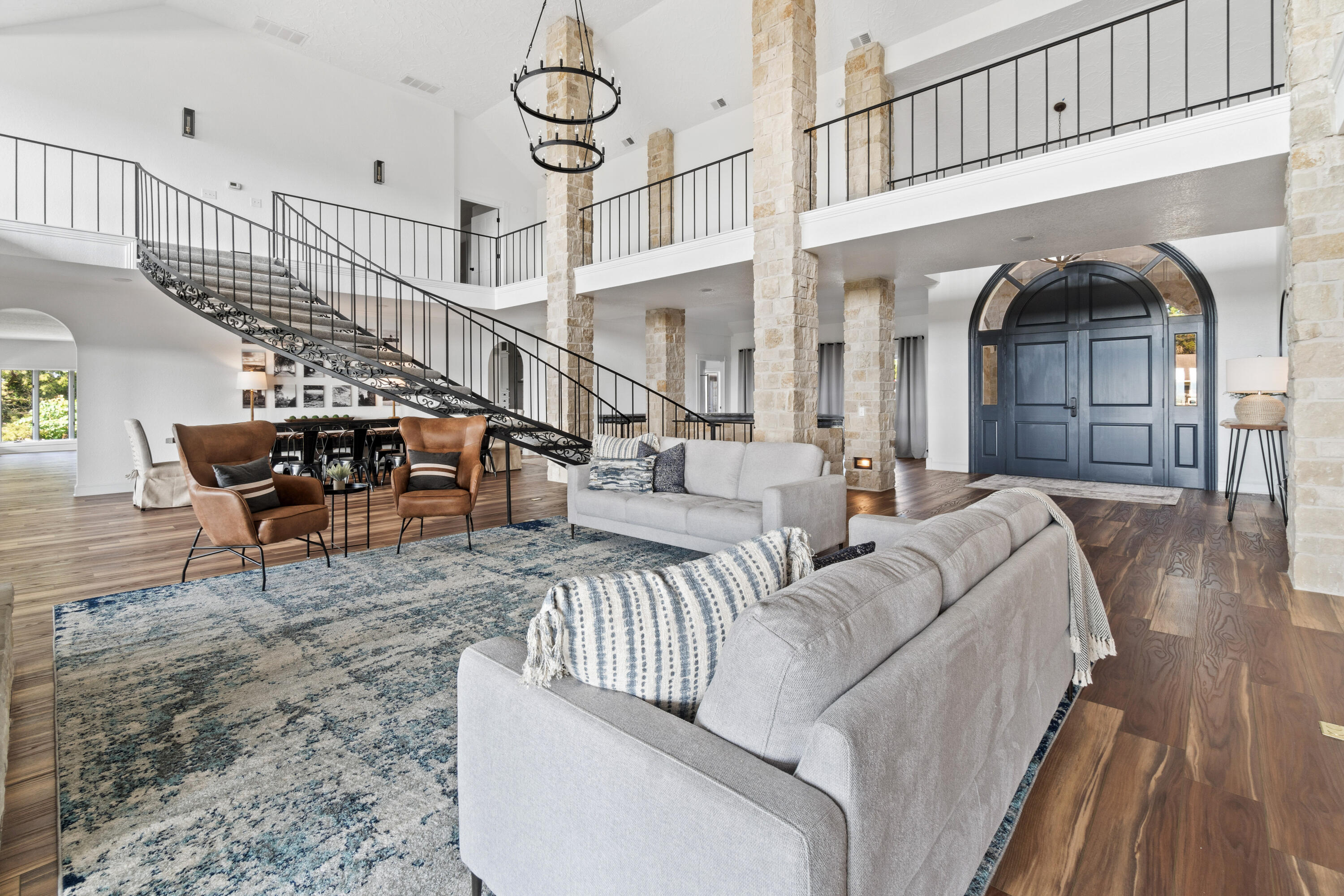 Taneycomo Heights - Residential