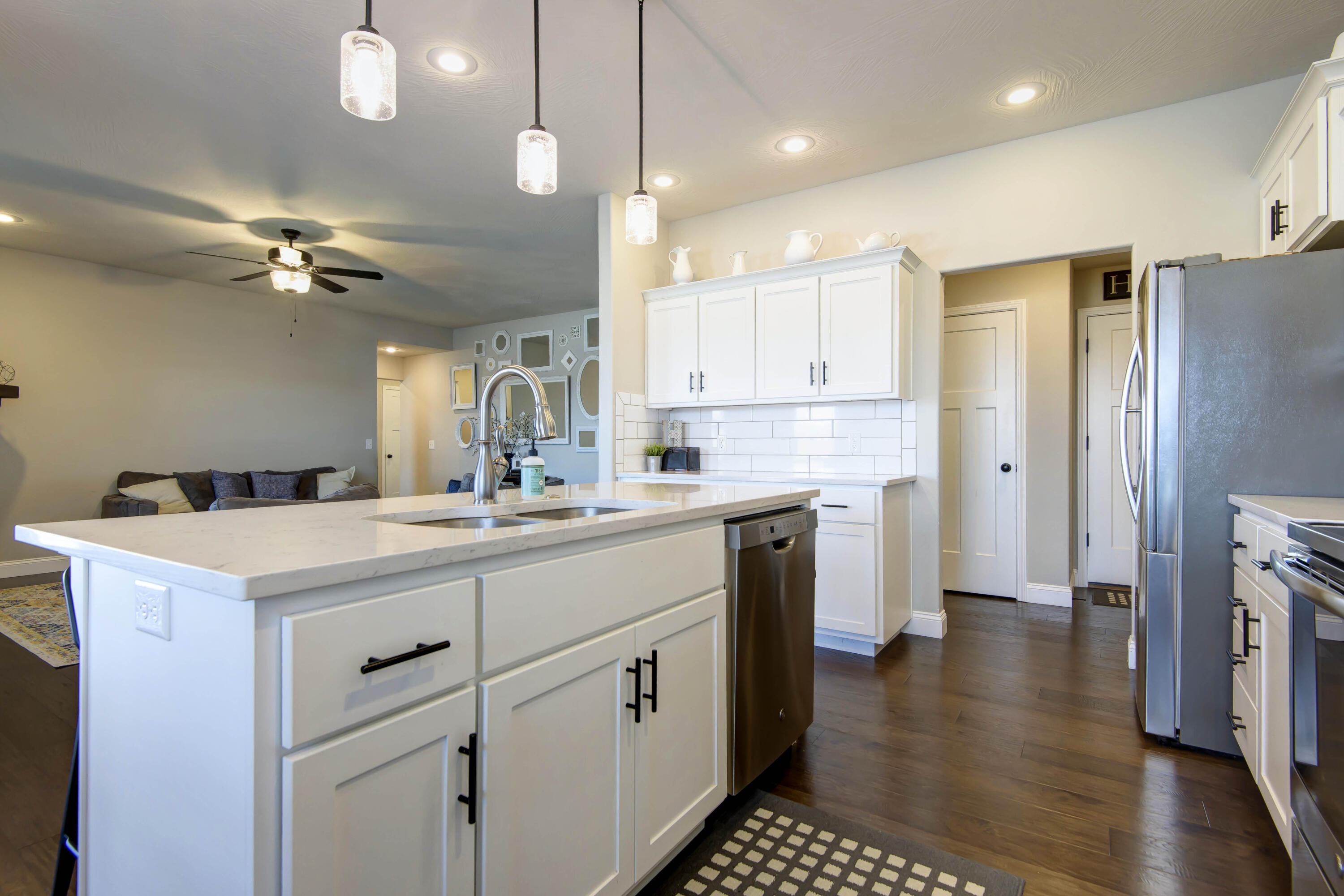 Eagle Ridge Est - Residential
