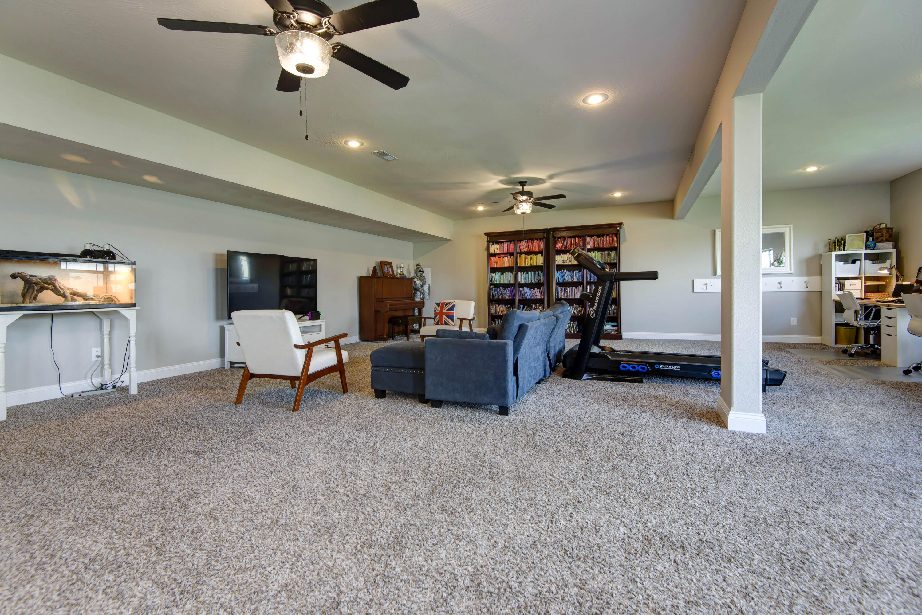 Eagle Ridge Est - Residential