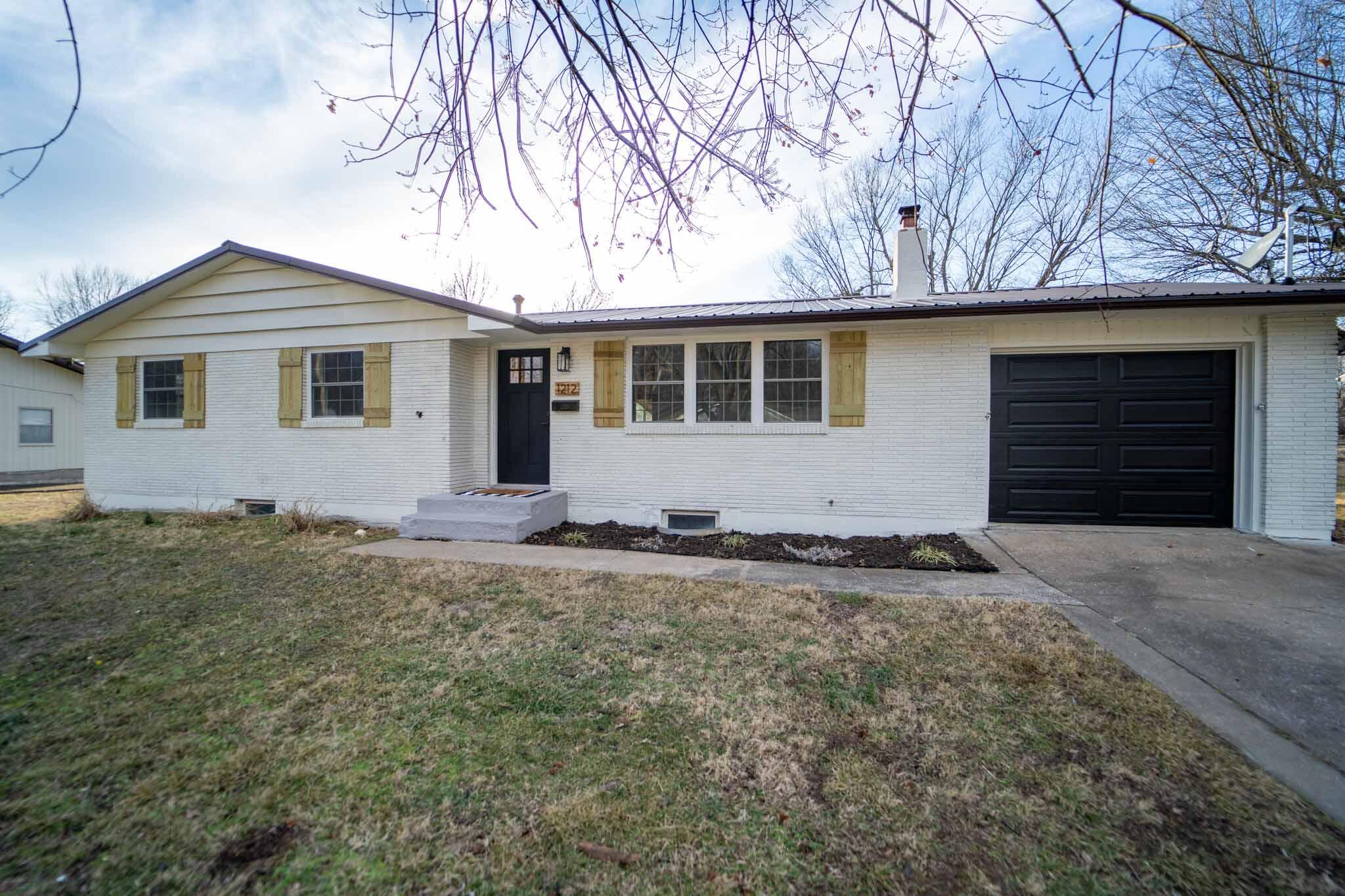 WOW! WOW! WOW!Potential Mother n Law Quarters!Chip and Joanna would be so proud of this little charmer! With its white washed brick exterior and very modern, updated kitchen and bathrooms, this home is ready for someone who looks to impress their friends at next years Super Bowl party! But why wait till next year to enjoy this homes entertainment value!? With its oversized covered back porch and very large fenced in backyard, you can buy it in time to have your bbq grill and patio furniture set already installed in time for those summer time BBQ's. And when the party comes inside there is plenty of room to hang out with its nearly 2500 sq/ft of living space. Call and schedule a showing today!