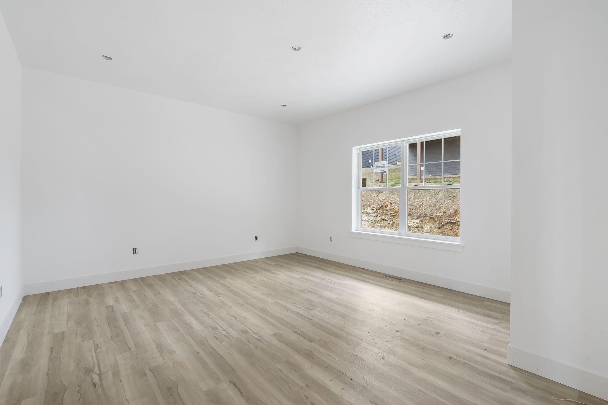 Crowne View Estates - Residential