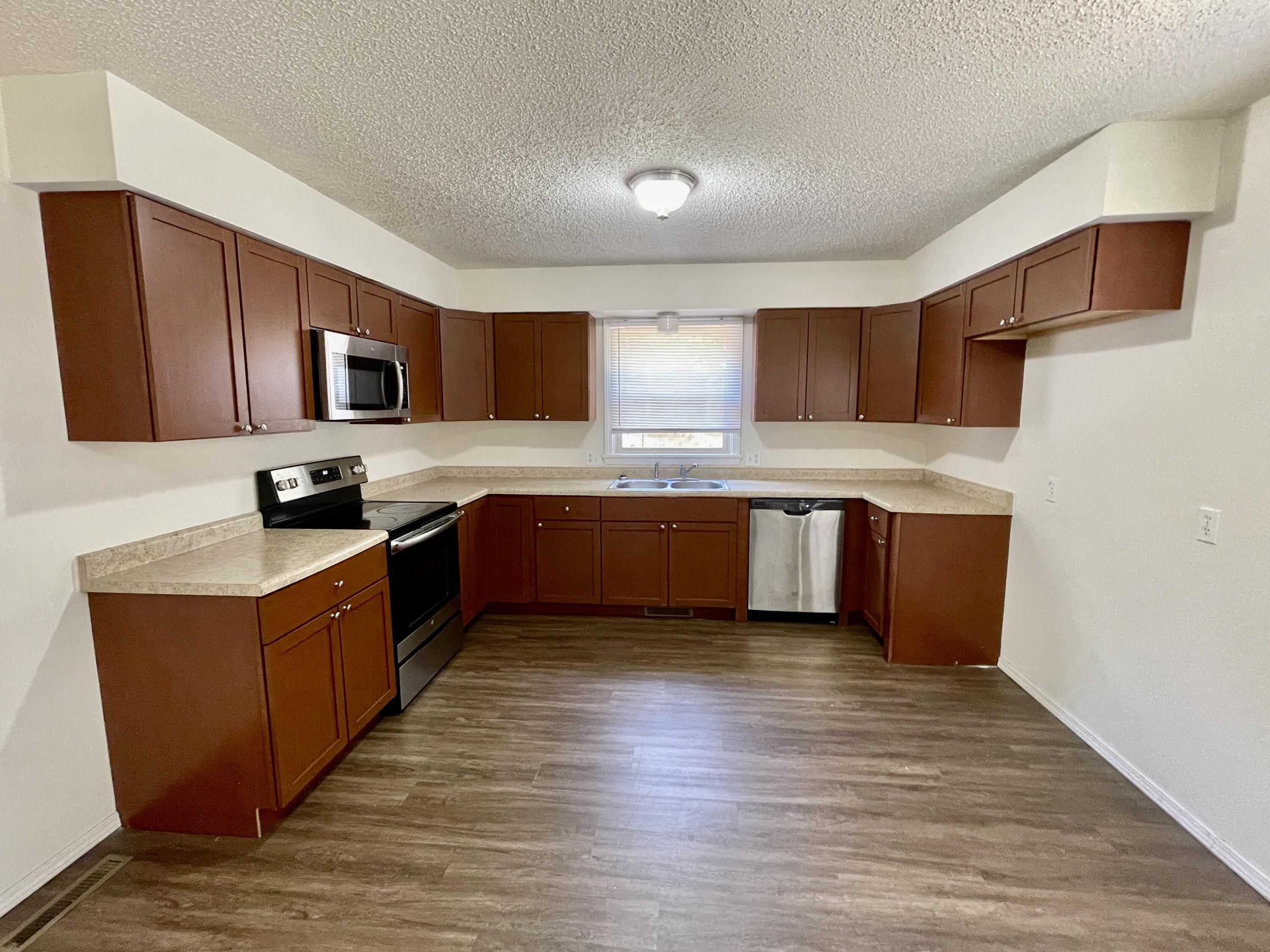 High Meadow Estates - Residential