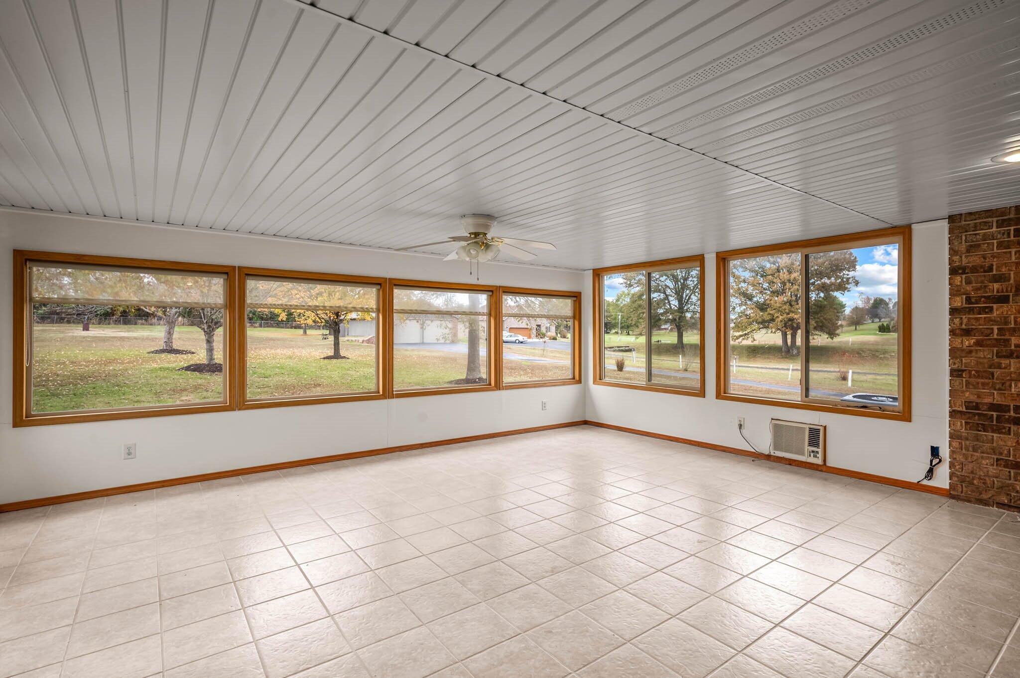 Quail Run - Residential