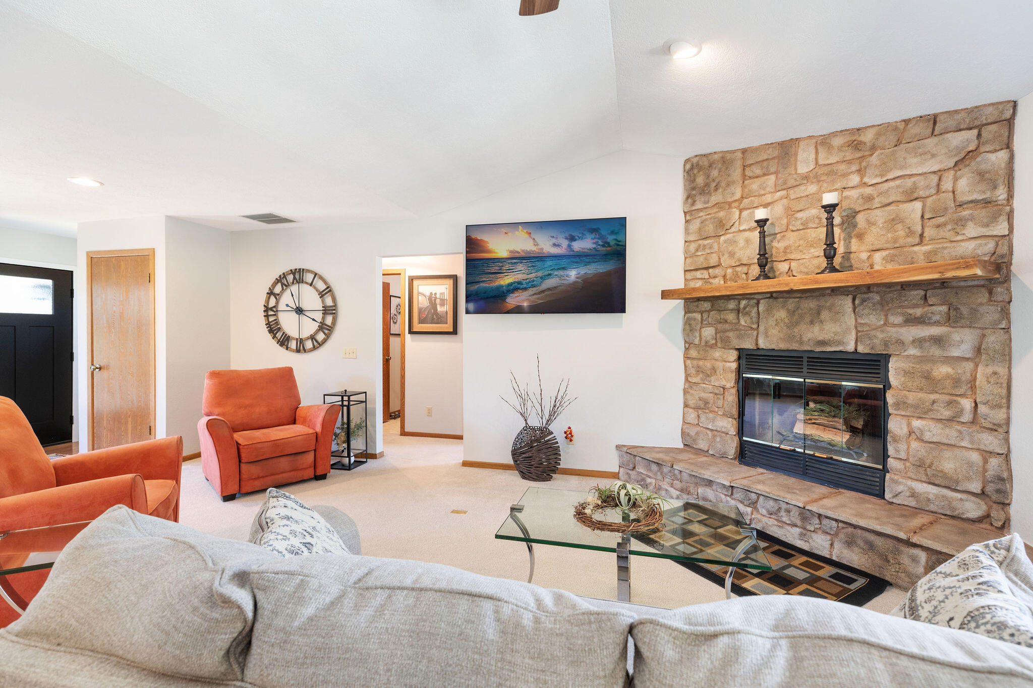Lake Shore Dr Ests - Residential