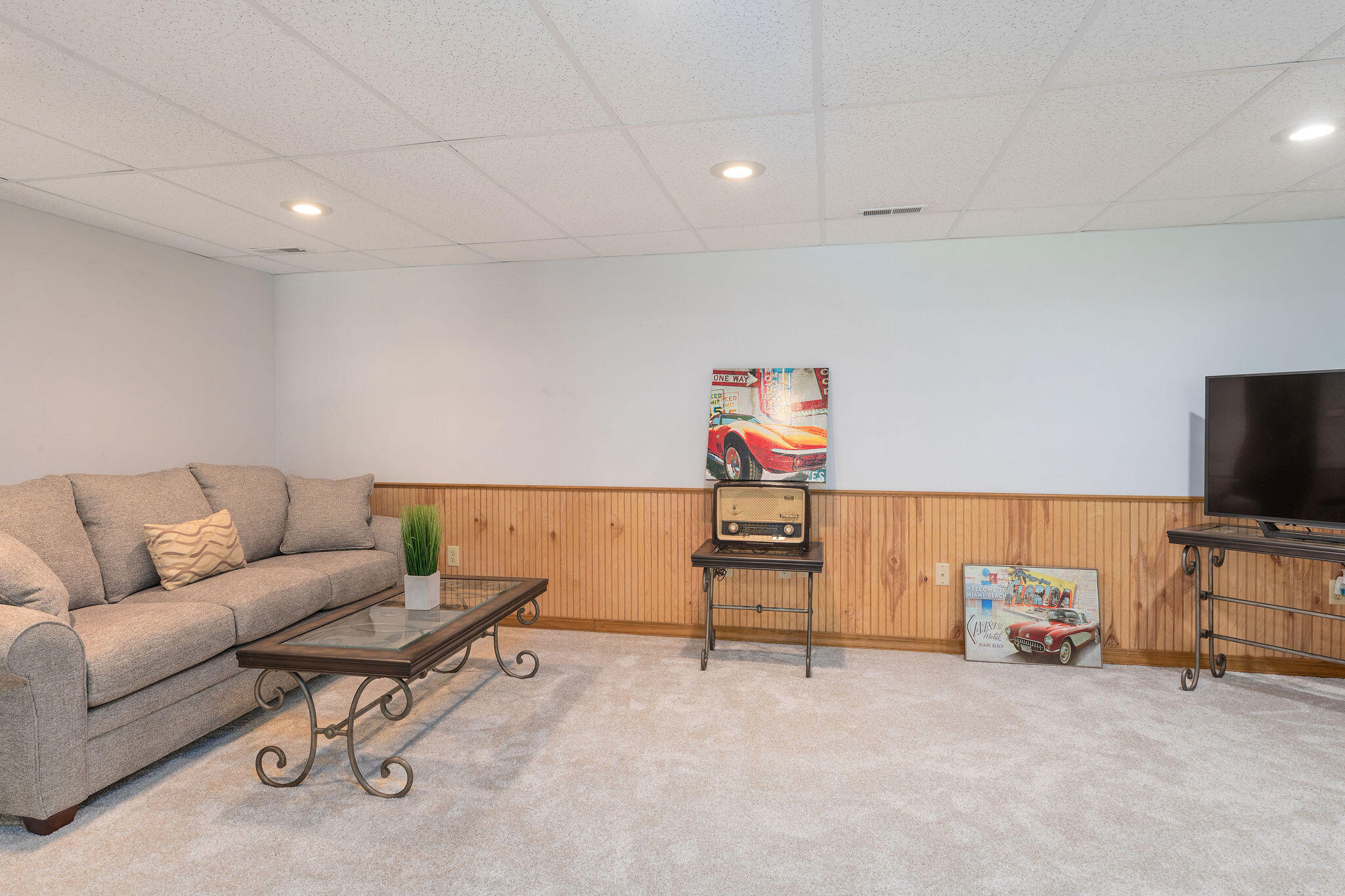 Lake Shore Dr Ests - Residential