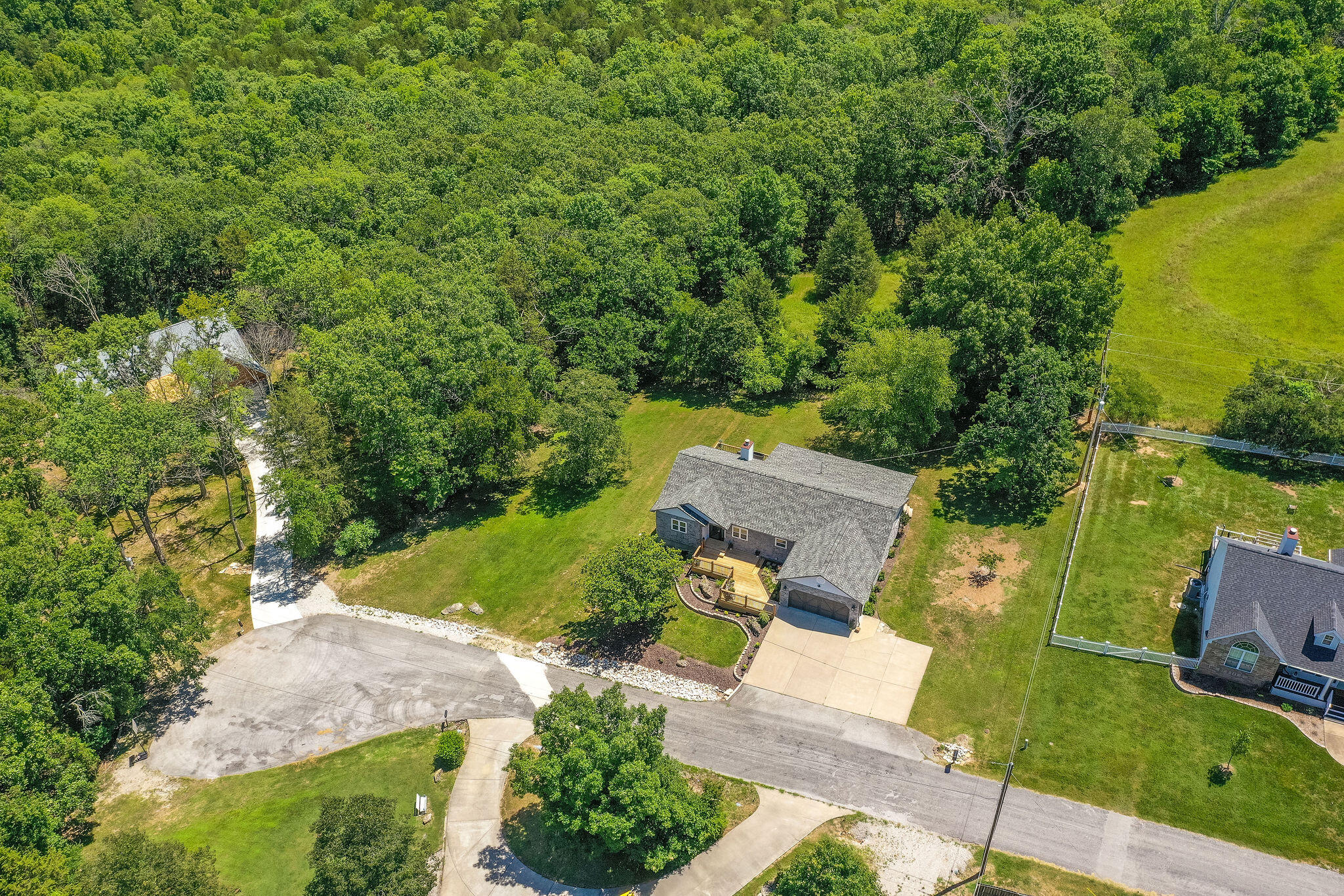Lake Shore Dr Ests - Residential