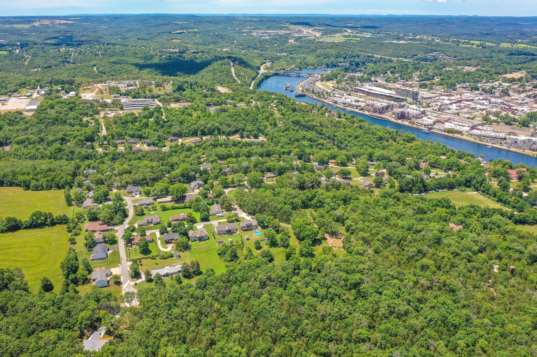 Lake Shore Dr Ests - Residential