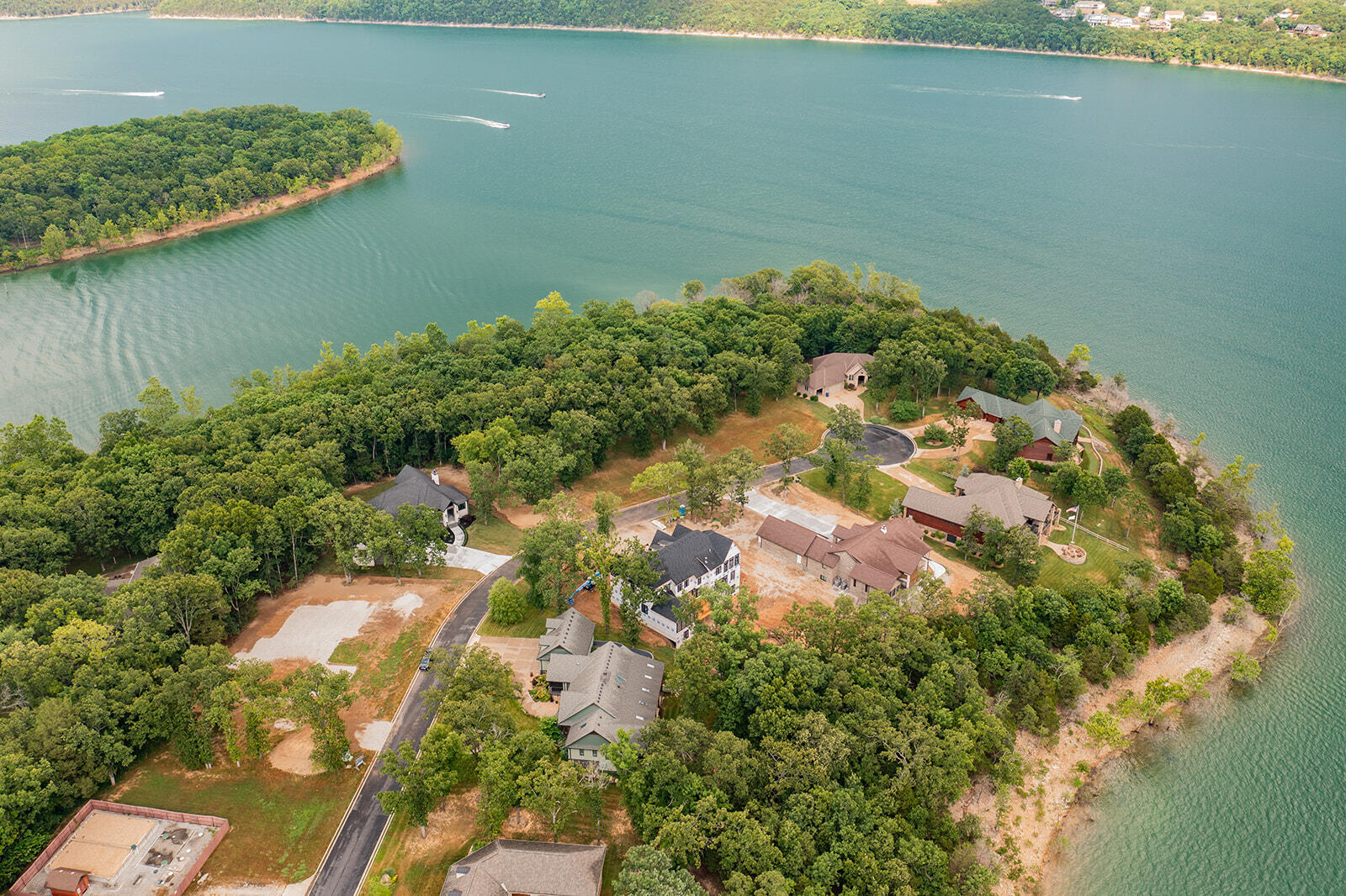 Secret Point - Residential