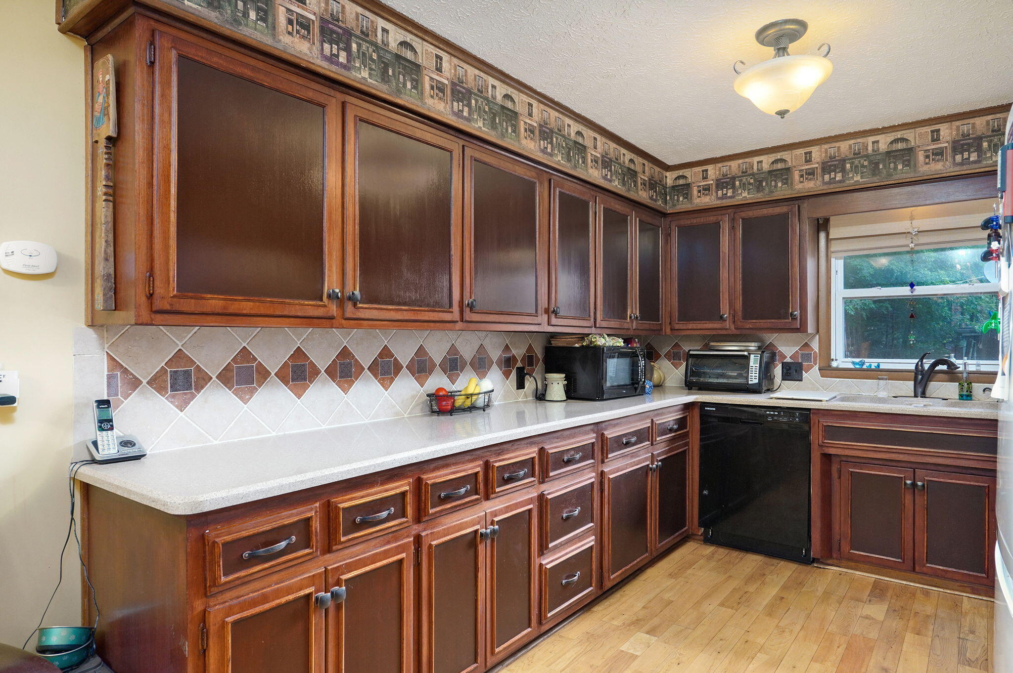 Walnut Terr - Residential