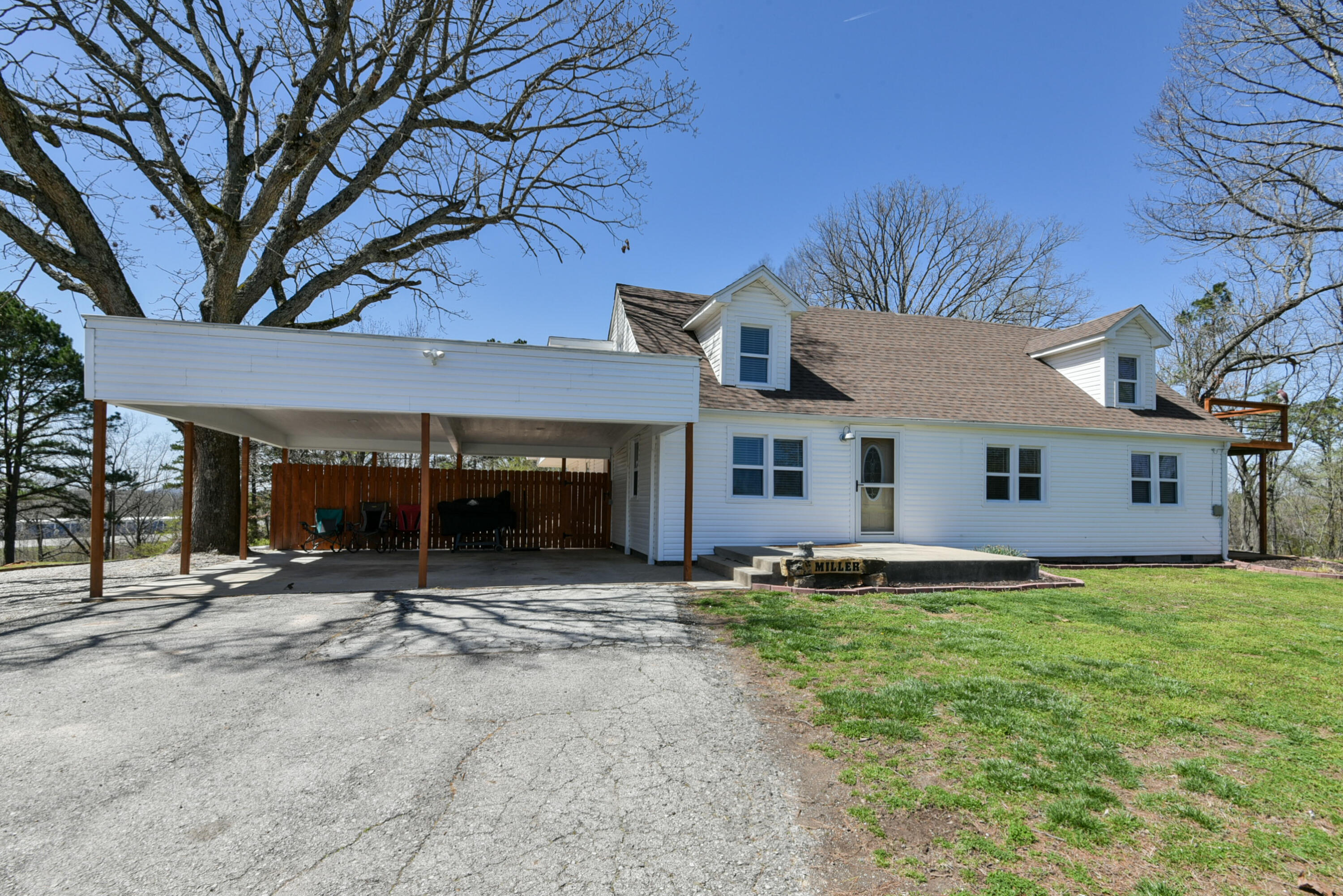 Knob Hill Acres - Residential