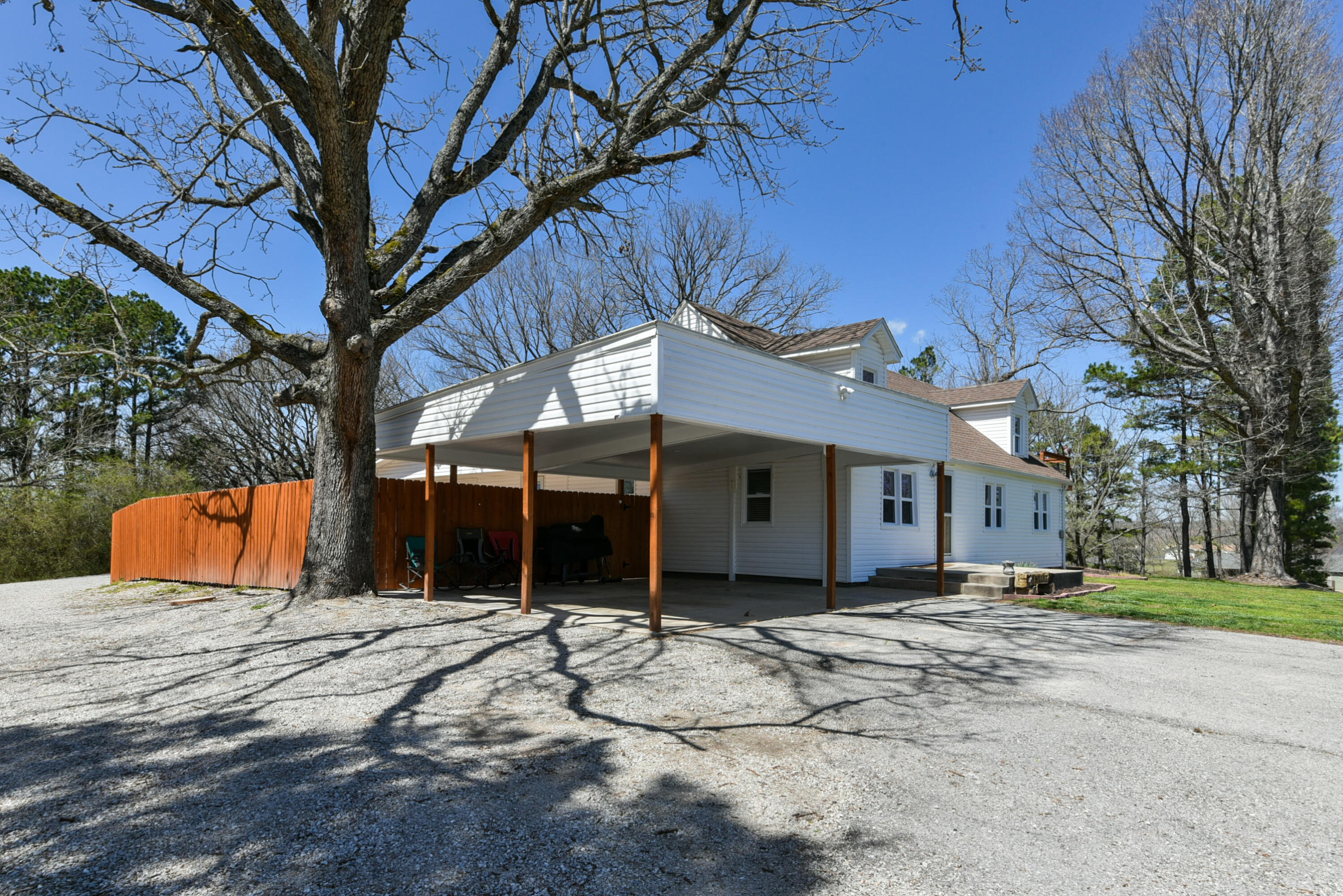 Knob Hill Acres - Residential