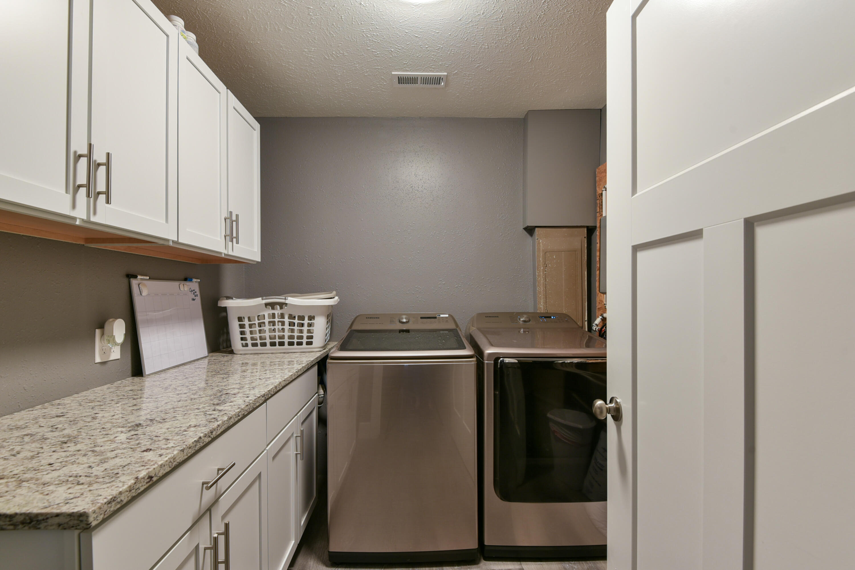 Knob Hill Acres - Residential