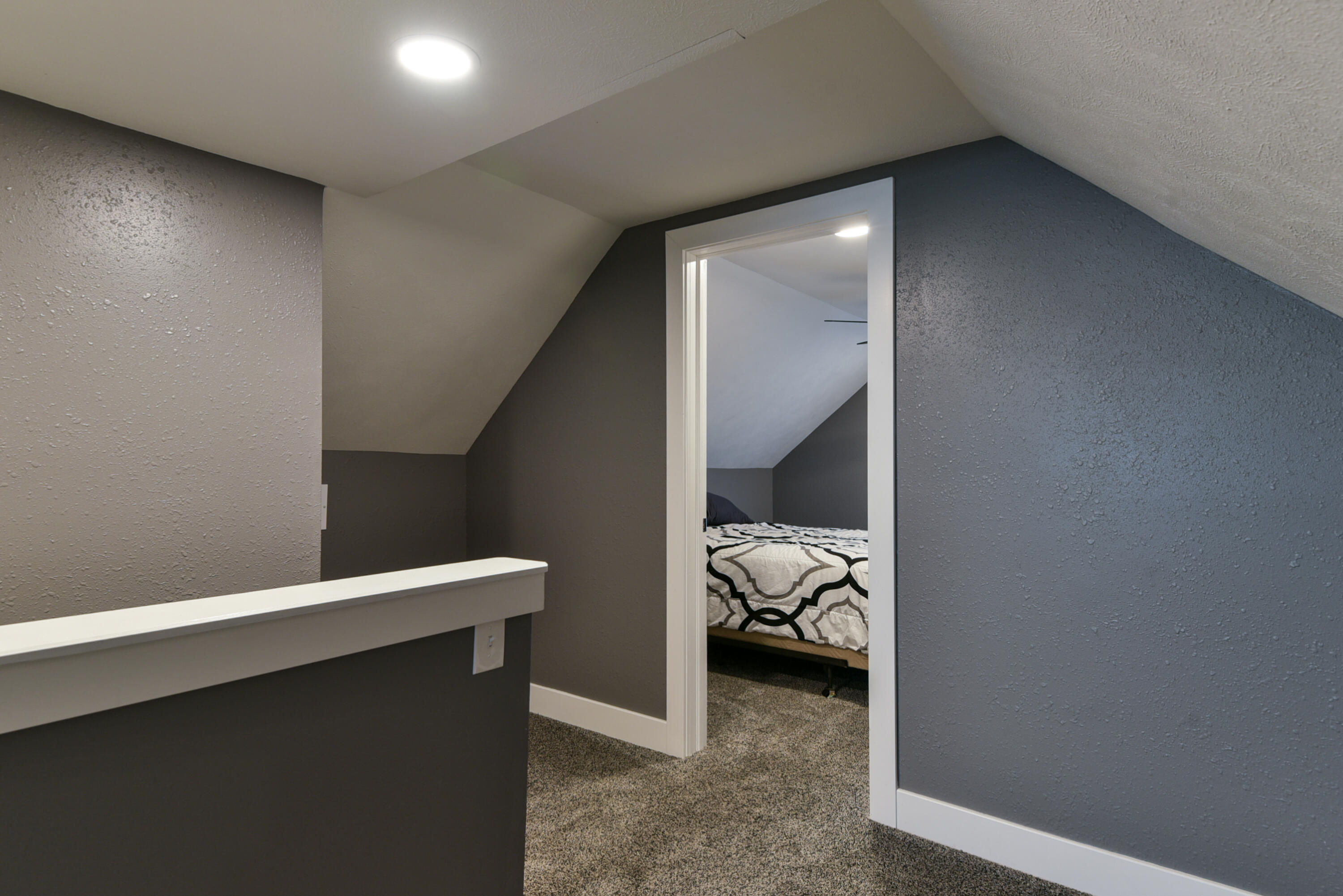 Knob Hill Acres - Residential