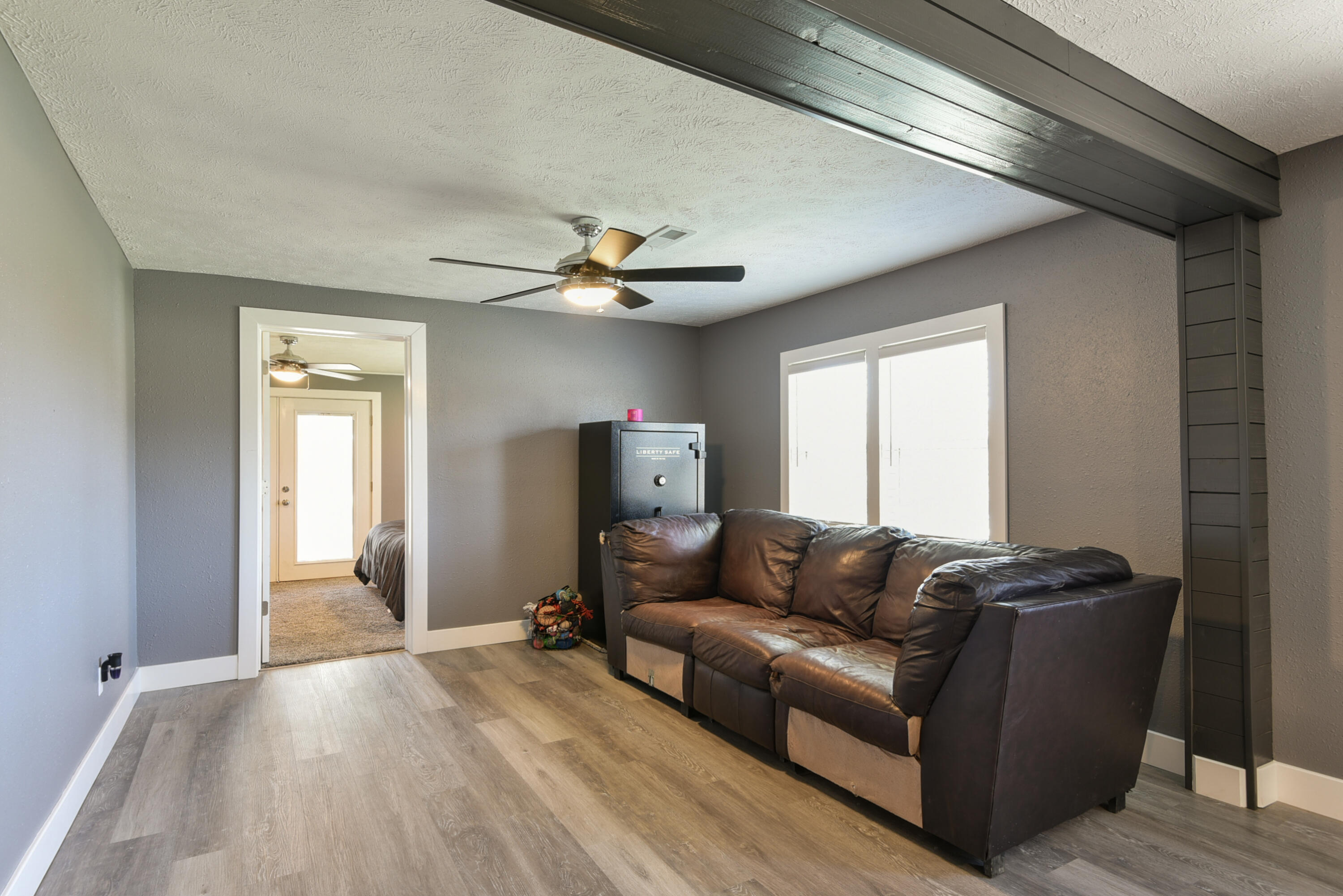 Knob Hill Acres - Residential