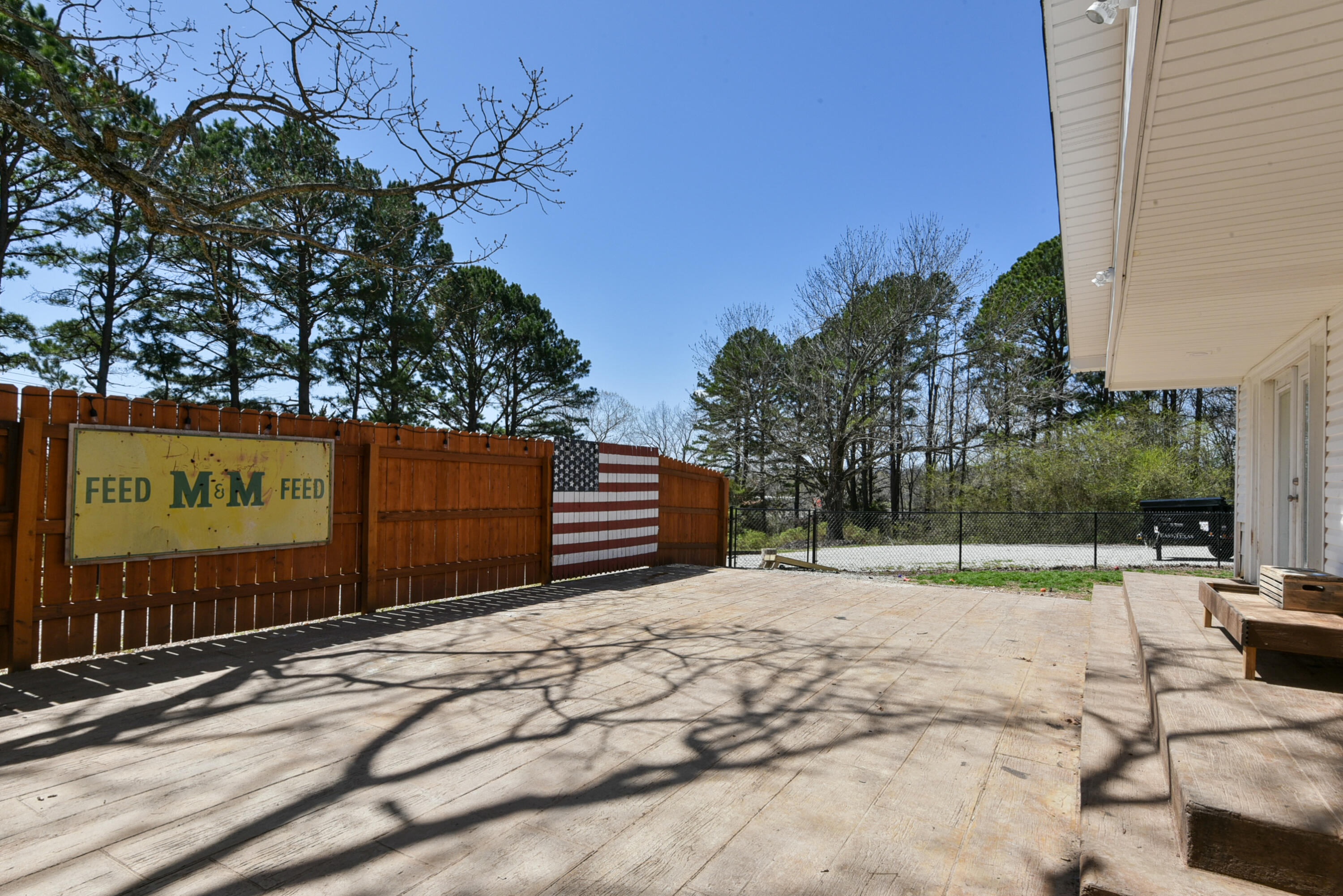 Knob Hill Acres - Residential