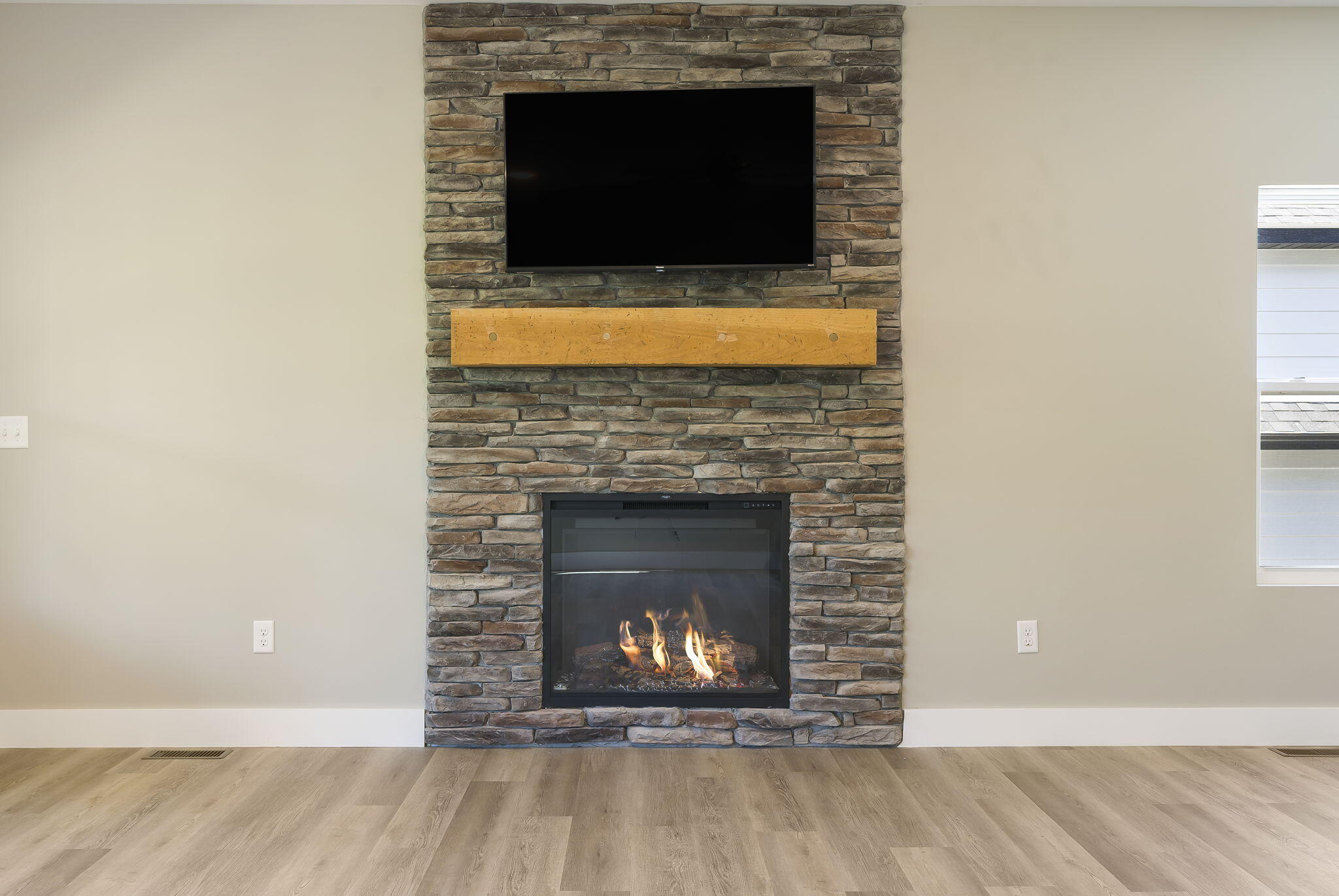 Crowne View Estates - Residential
